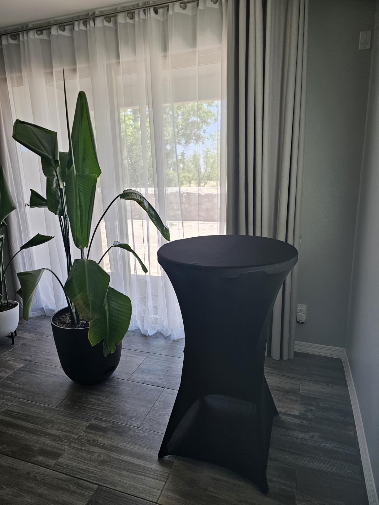 Byliable 28in Cocktail Folding Table, Round High Top Bar Height Black Table, Portable Foldable Design with Removable Legs, HDPE Tabletop, Indoor Outdoor for Parties, Patio, Events customer photo 2
