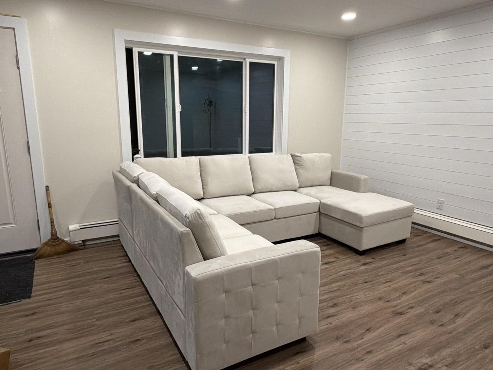 HONBAY Sleeper Sectional Couch with Pull-Out Bed Sectional Sleeper Sofa Pull Out Bed with Storage Chaise, 6 Seaters Couch for Living Room, Velvet Blue customer photo 1