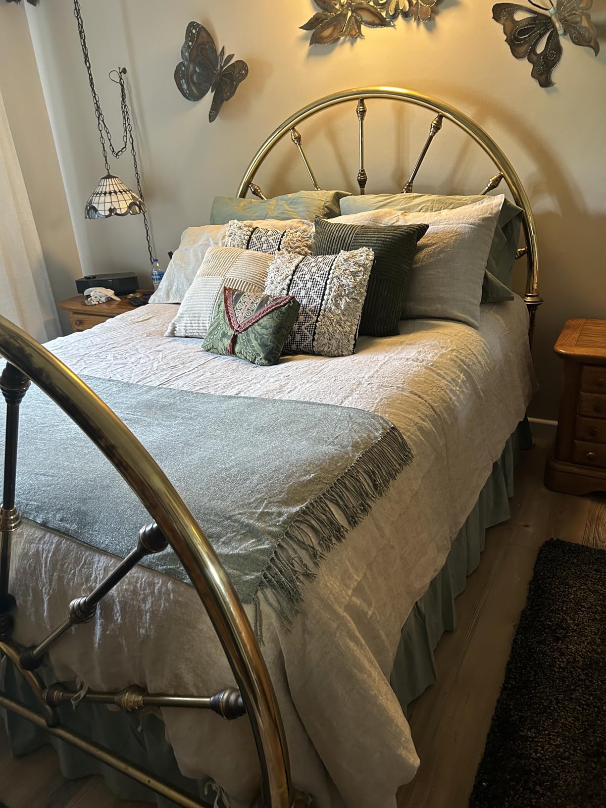 Bed Skirt Queen Size Ruffled Bed Skirt, 14'' Queen Dust Ruffle Bed Skirts | With Split Corners, Dust Ruffle with Platform, Microfiber, Breathable, Soft, Easy Fit, White customer photo 2