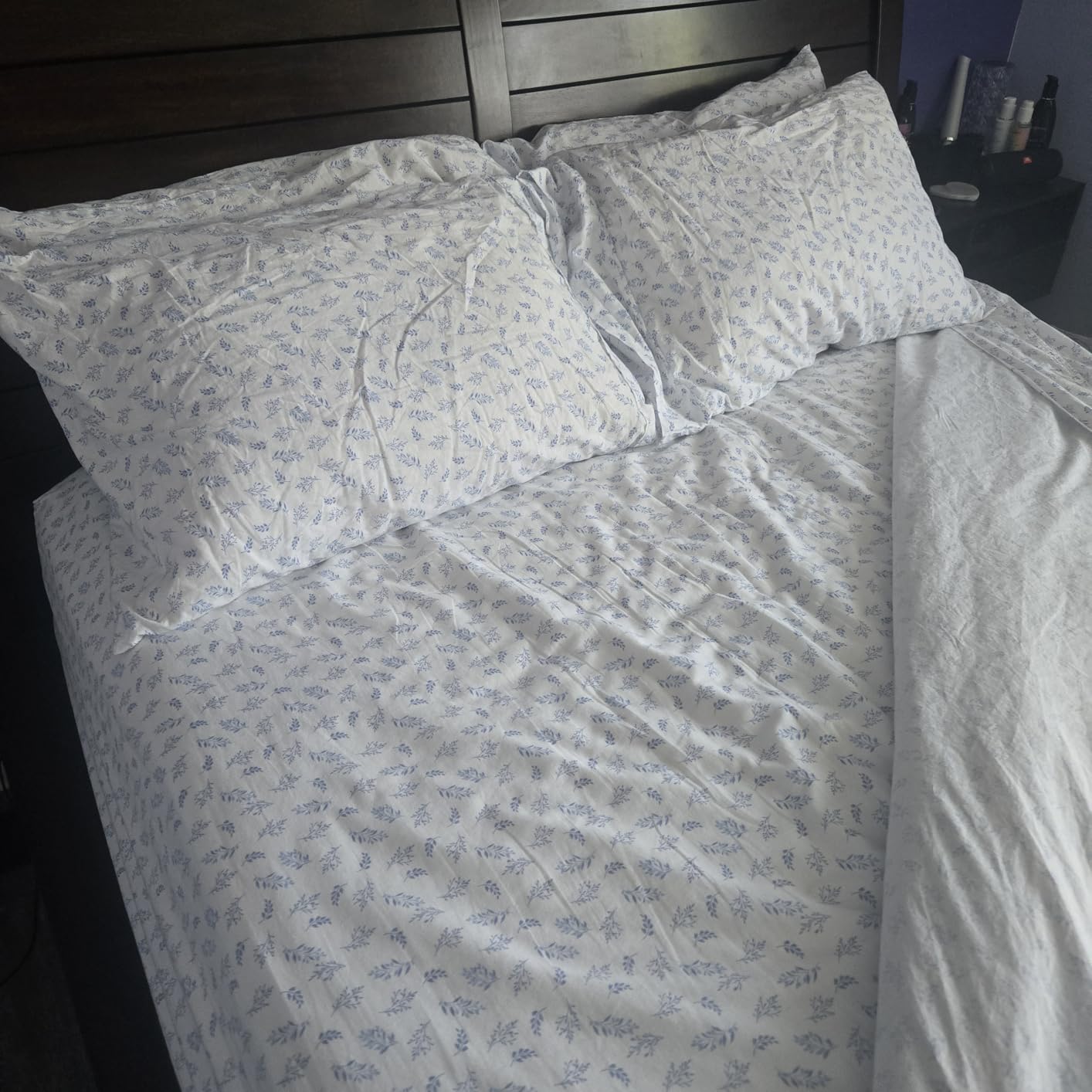 Casa Platino Queen Bed Sheets – 100% Cotton Sheets with 4 Pillowcases, Crisp Percale Weave & Cozy Feel, Cooling & Breathable Queen Sheet Set with 15