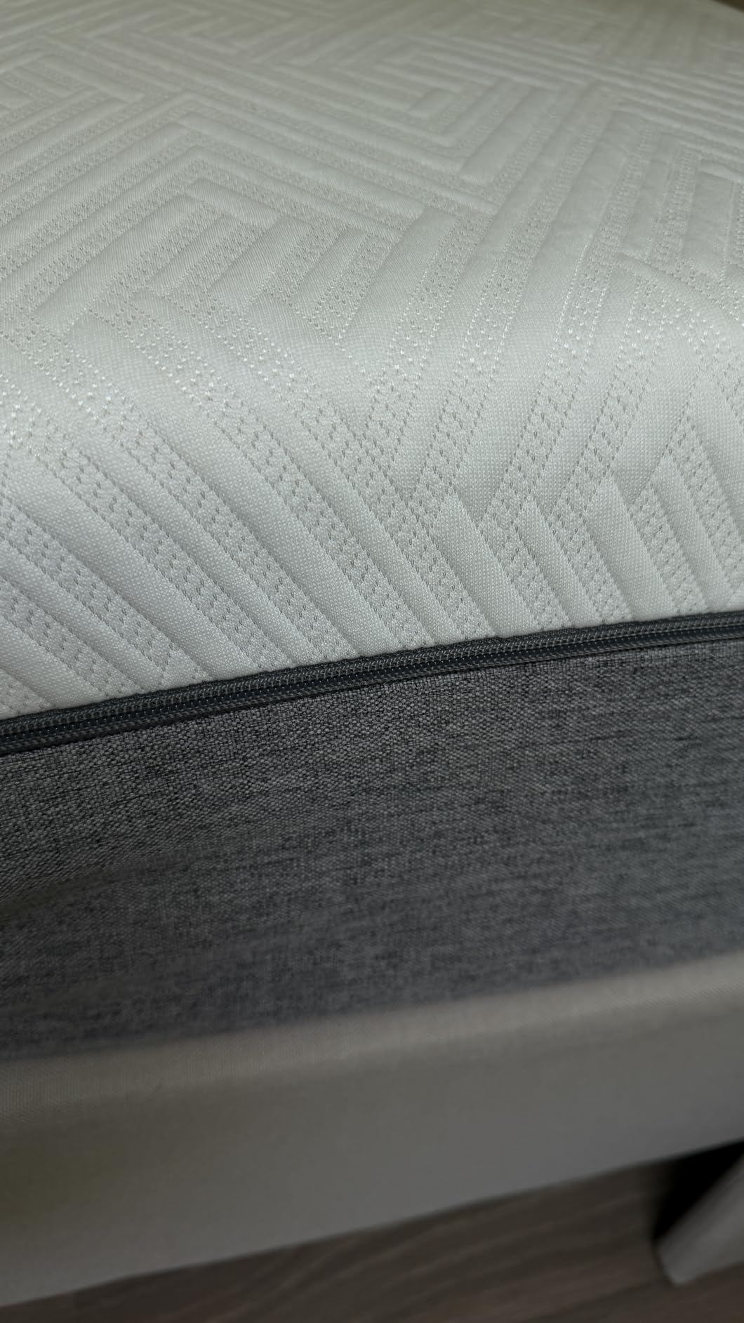 Novilla Bliss Mattress Queen Size, 14 Inch Gel Queen Memory Foam Mattress customer photo 2