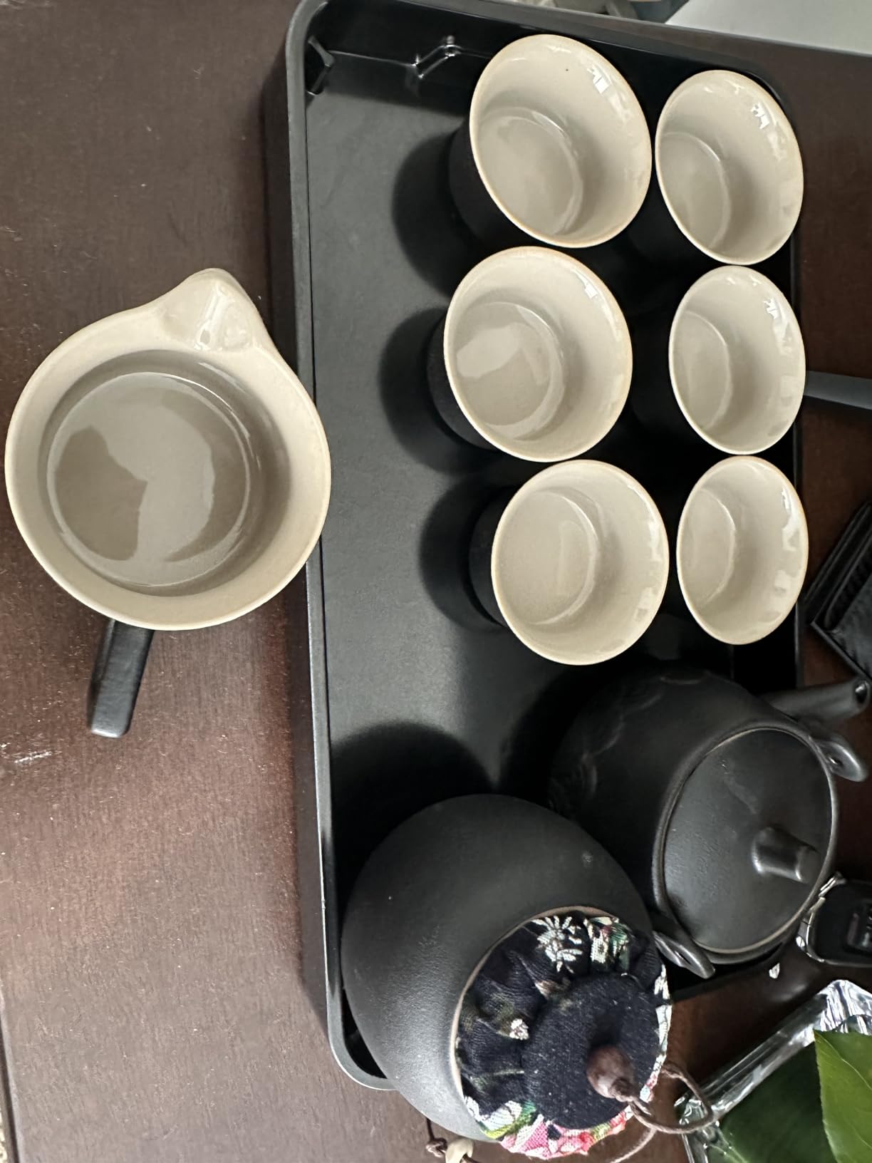 ICHAG 14-Piece Portable Gongfu Set, Yangzhi Jade Porcelain Gaiwan Kit with Anti-Mold Resin Tray & Color-Changing Pet, Travel Teaware for Home, Office, Camping, Gift for Lovers customer photo 1