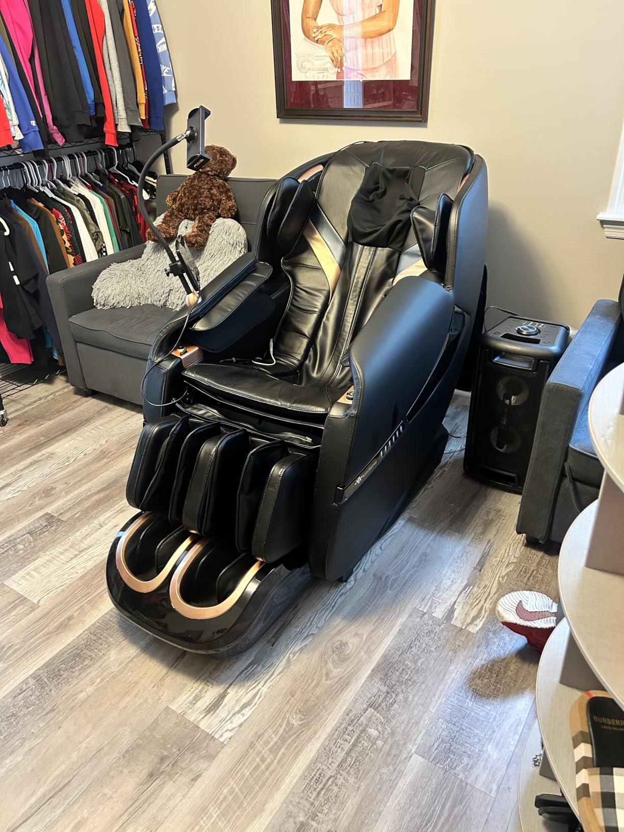 KoziSense A18 Zero Gravity Full Body Massage Chair with Heat | Phone Holder, Bluetooth Speakers, 12 Auto Modes, 6 Manual Modes, Voice Control, Body Scan, Back Chest Calf Heat customer photo 1
