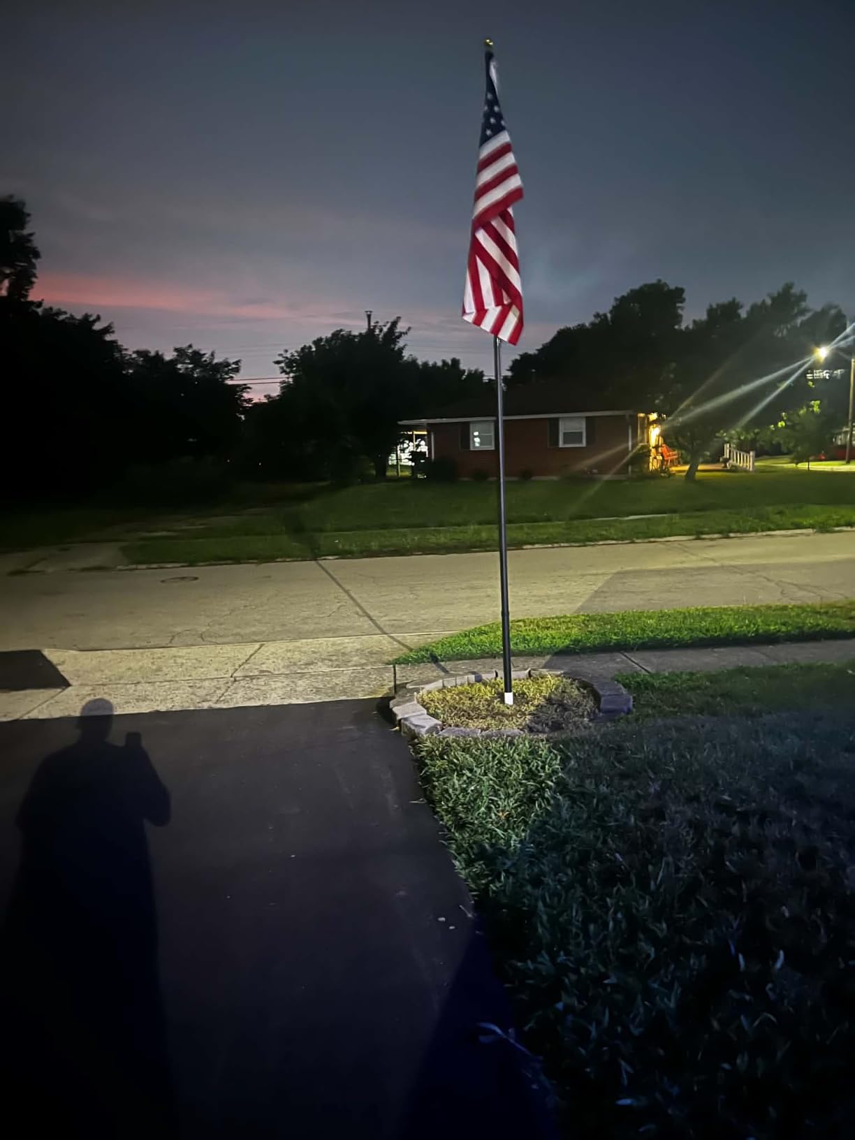 20FT Telescoping Flag Pole for Outside House,Extra Thick with US Flag customer photo 1