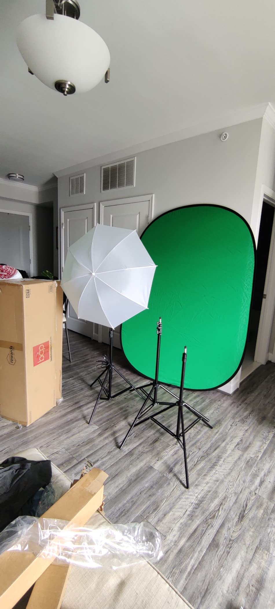 EMART Blue Green Screen Backdrop Kit, 5x6.5ft Portable T-Shape customer photo 2