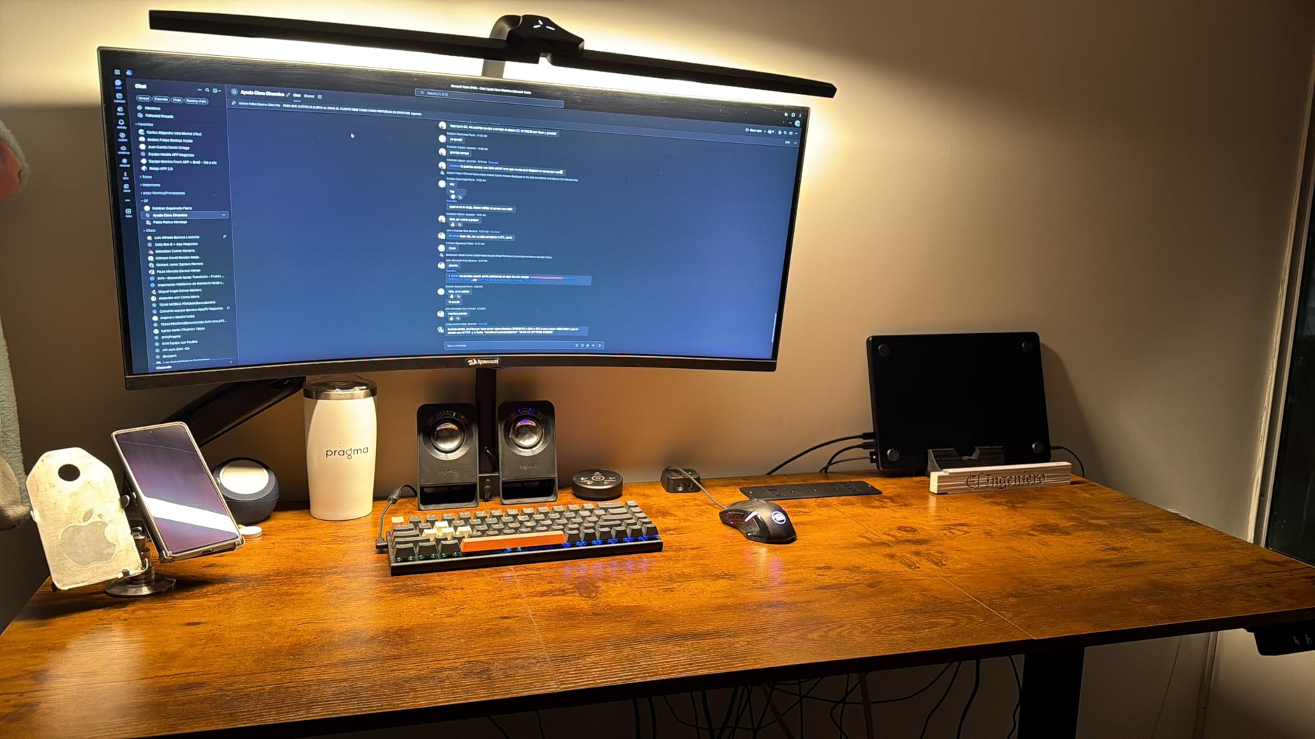Large Electric Standing Desk, Gaming Desk, 55 x 24 Inch, Black customer photo 2