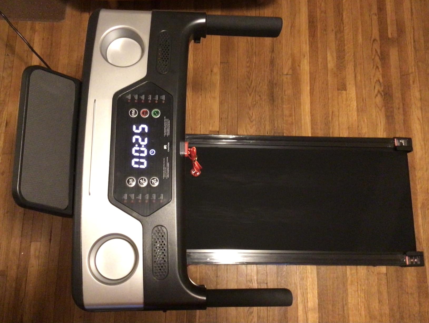 Treadmills for Home 3.0HP Foldable Treadmill with 12% Incline Small customer photo 2