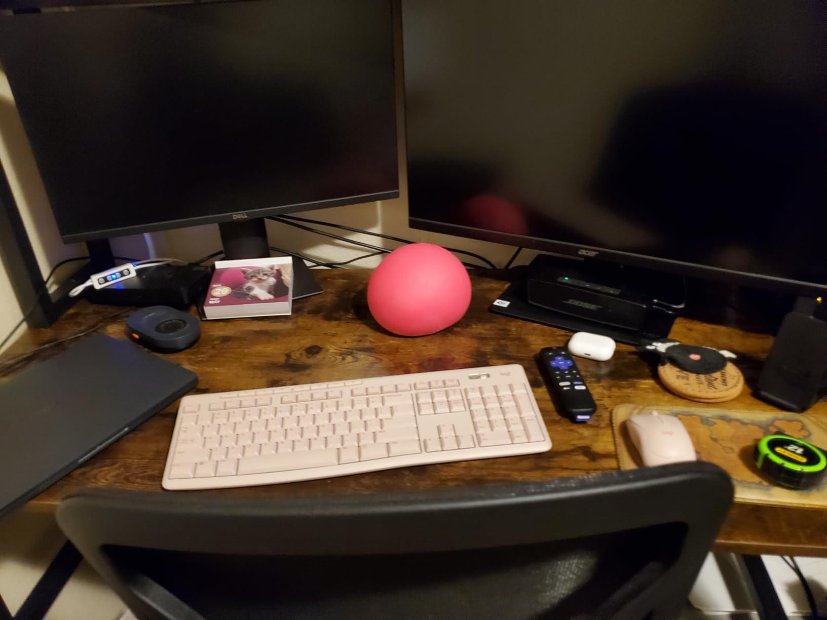 Aquzee Small Desk with Shelves, Computer Desk with Hutch, 31
