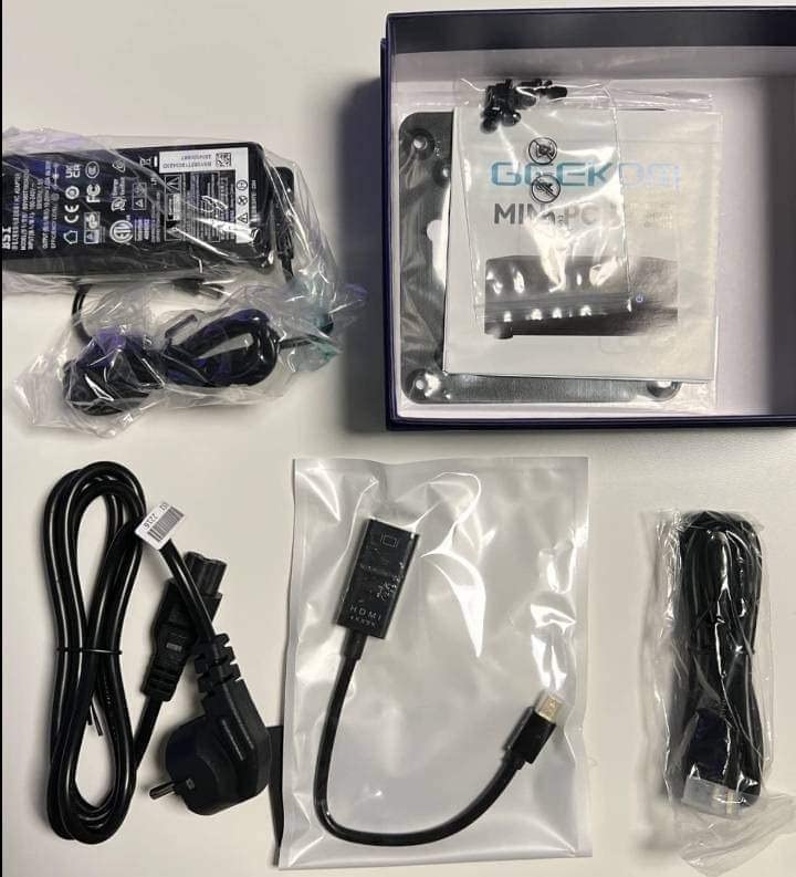 GEEKOM A9 Max Top AI Mini PC,AMD Ryzen AI9 HX470(86 Tops)|32GB DDR5+2TB SSD customer photo 1