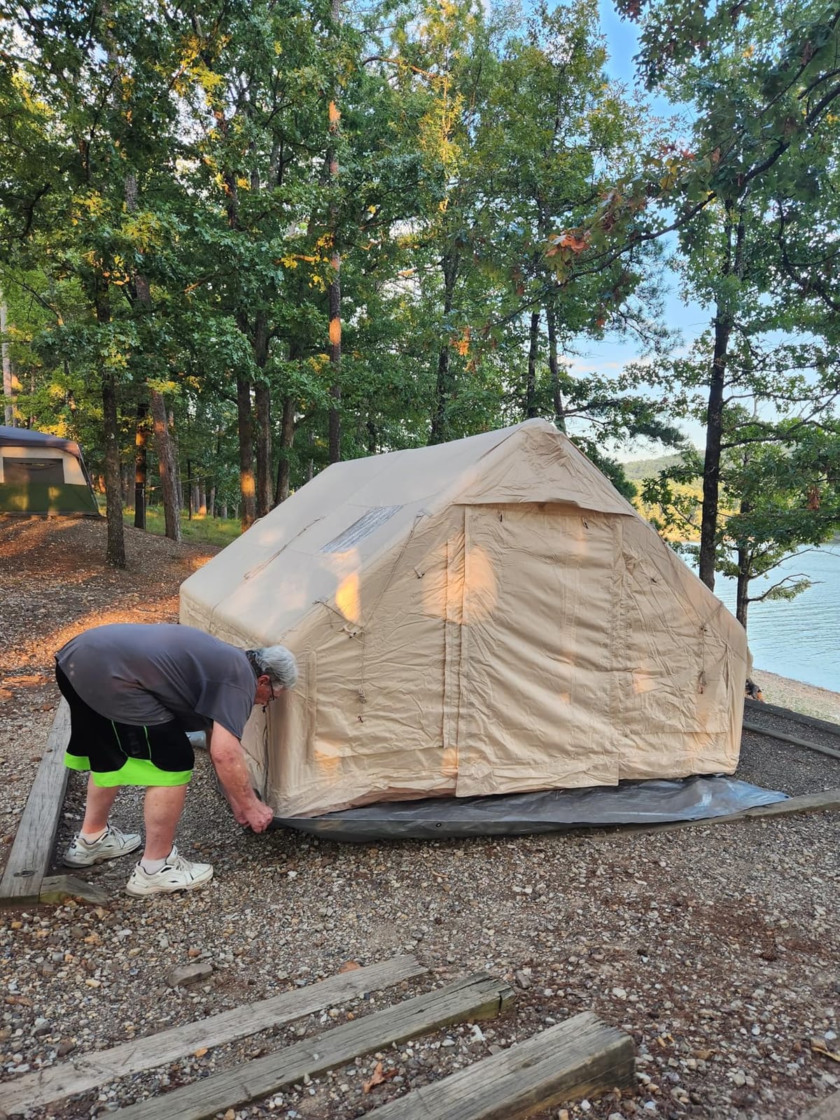 13' x 10' Large Inflatable Tent for Camping 8-10 Person, 4 Season Blow Up Tents with Rainfly, Waterproof & Sunproof, Inflatable Hot Tent with Stove Jack for Camping Outdoors customer photo 1