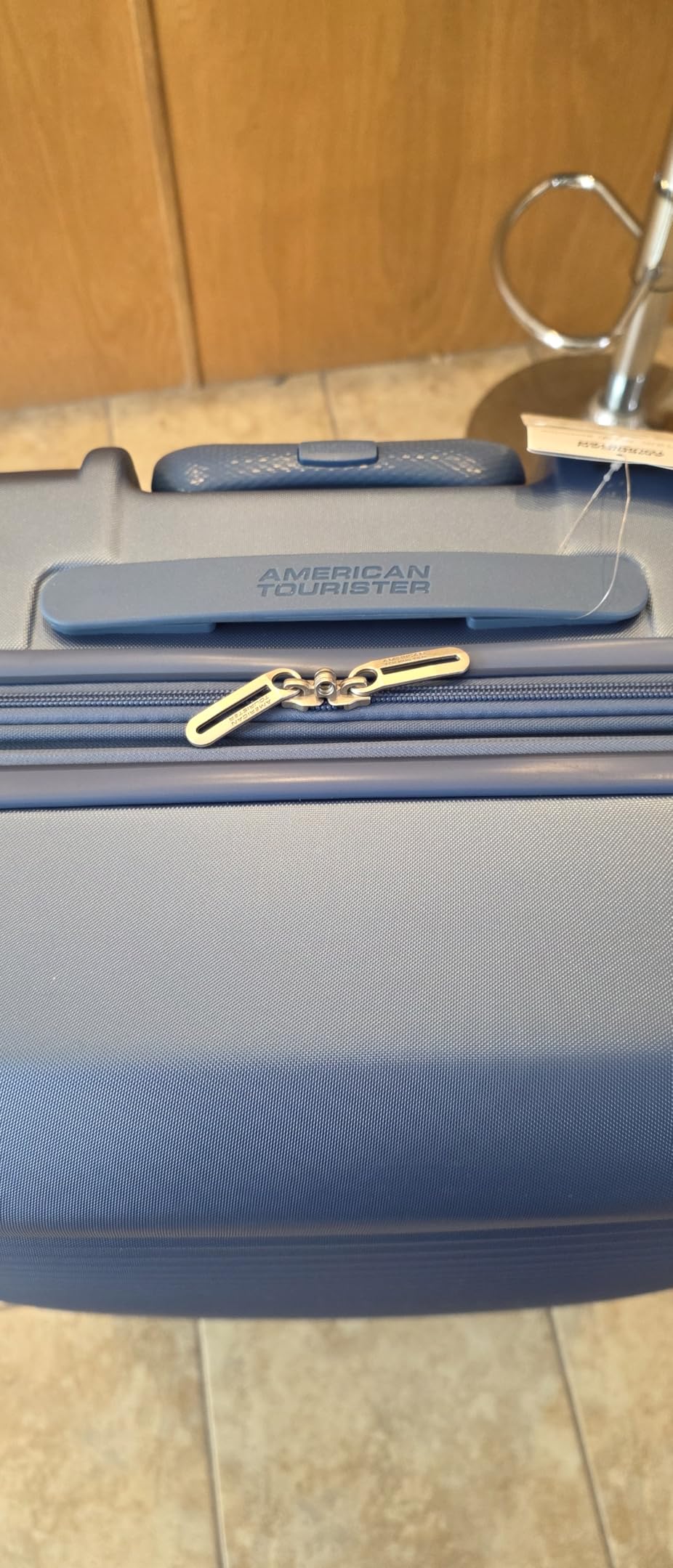 American Tourister Stratum 3.0 Carry-On Spinner, Airline Approved, Durable Hardside Luggage, Expands 1.5