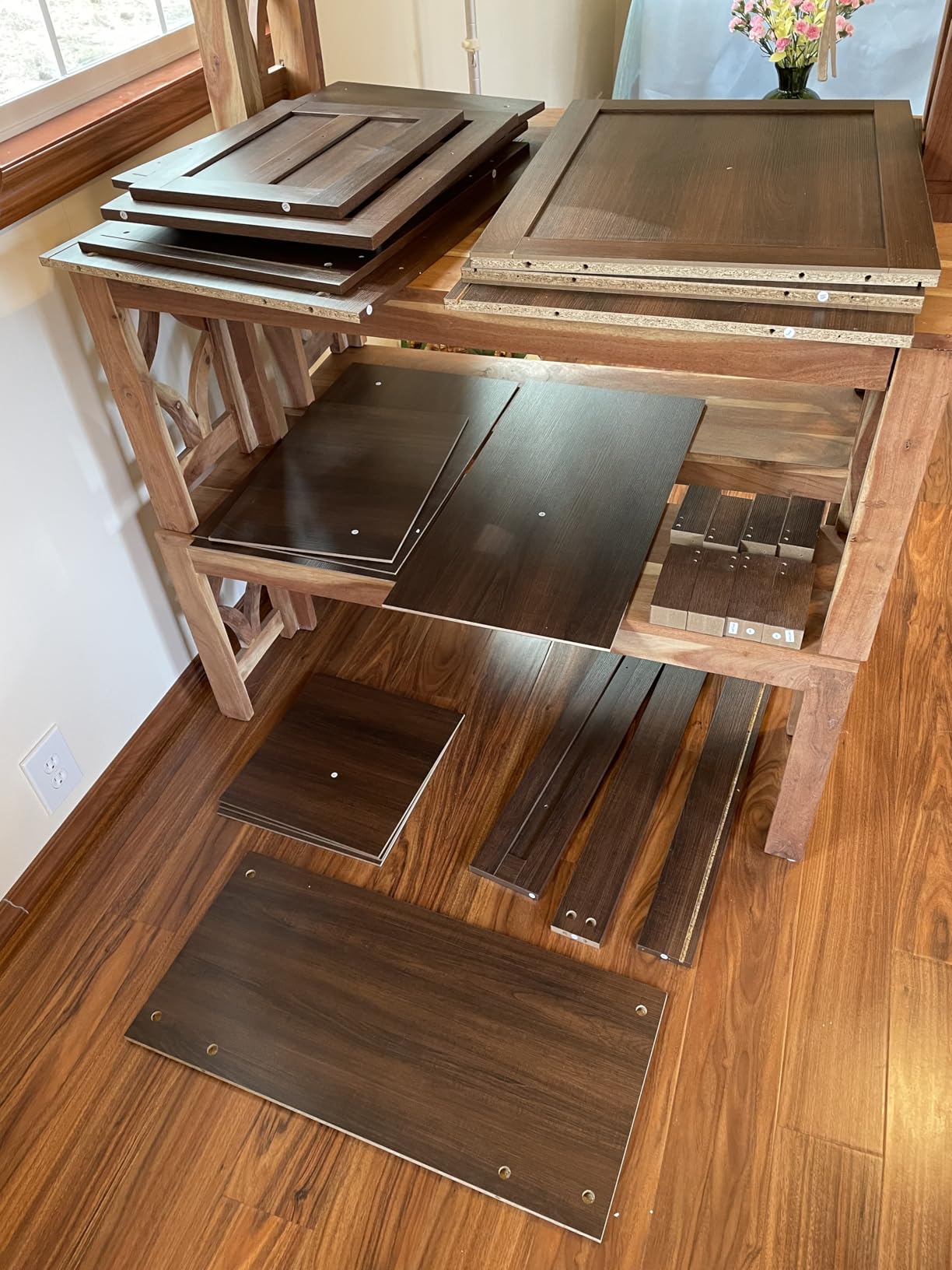 GarveeHome Executive Desk with File Drawers, Farmhouse Home Office Desk with Charging Station, 60 in Wooden Computer Desk with Cabinet Storage for Work Study Writing, Walunt Brown customer photo 1