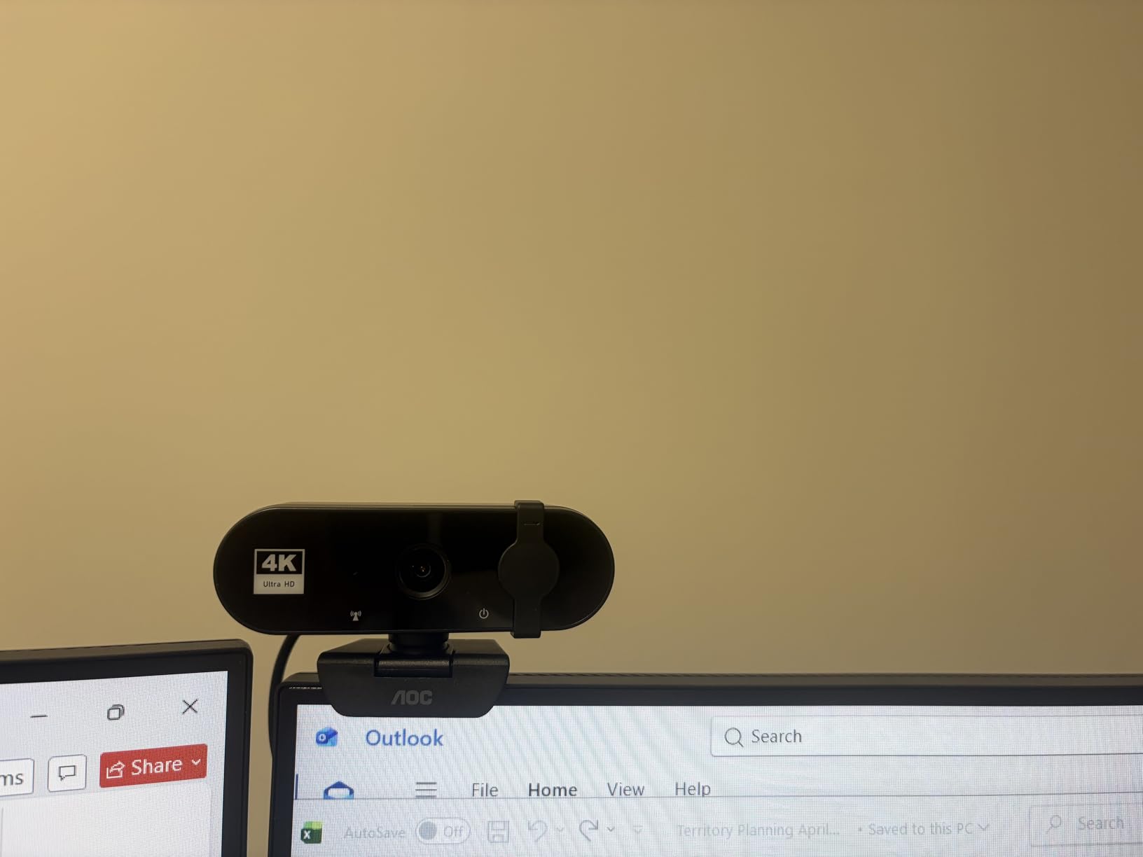 AOC 4K Webcam for PC, Streaming Computer Camera with Noise-Canceling Mic customer photo 2