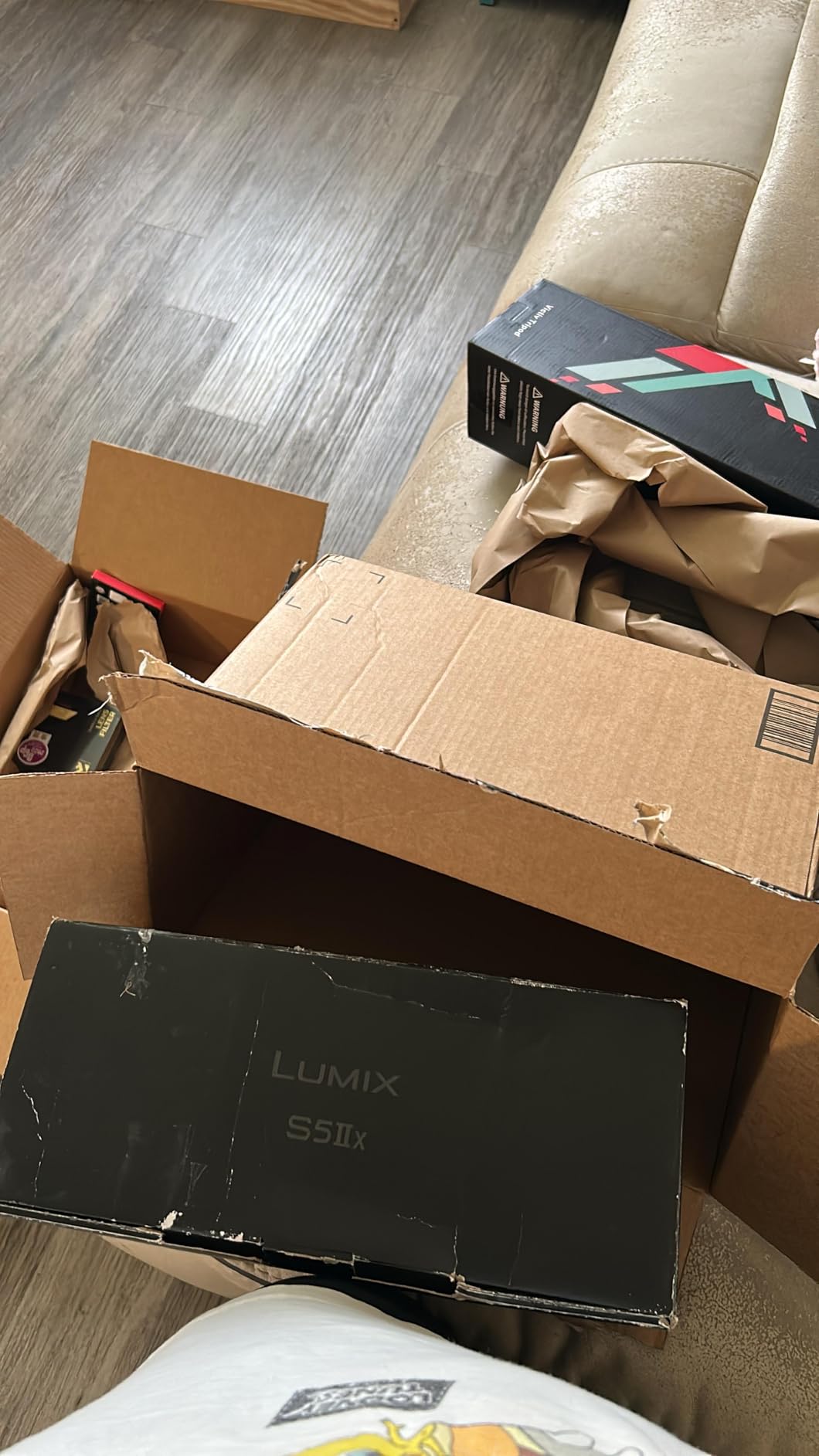 LUMIX S5IIX Mirrorless Camera, 24.2MP Full Frame, 5.8K ProRes, RAW, with 20-60mm + 50mm F1.8 Lenses (DC-S5M2XWK9) customer photo 1