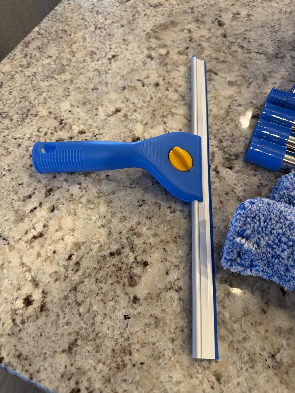 Window Cleaning Kit with Bucket, Squeegee and Scrubber for Home, Commercial | Professional High Windows Washing Kit, 76