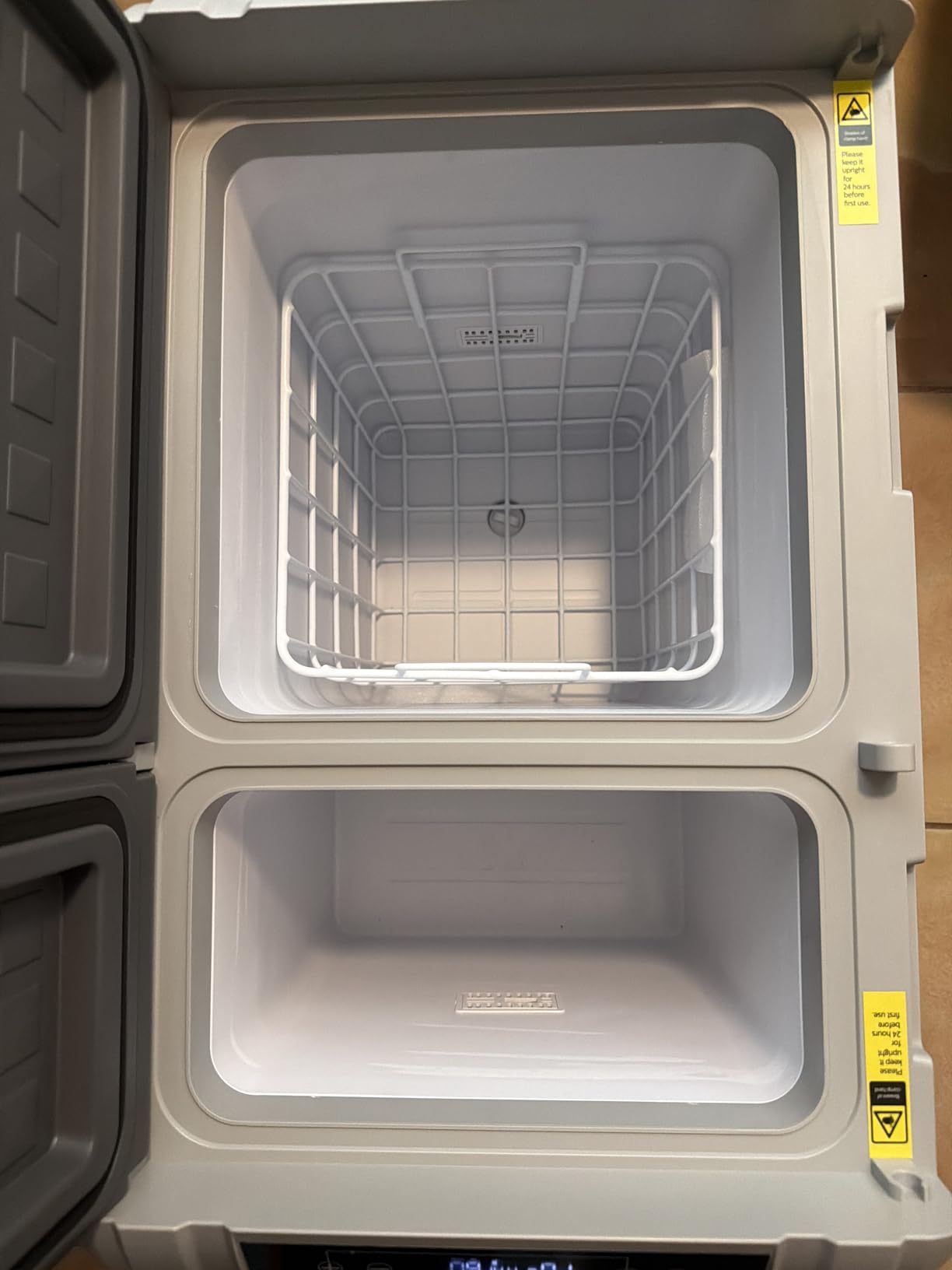 EKOJUCE 12 Volt Refrigerator Car Fridge 37QT Dual Zone Electric Cooler, -4°F~68°F, 15-Min Fast Cooling, 12/24V DC 100-240V AC Portable Freezer for Travel, Camping, RV, Home customer photo 2