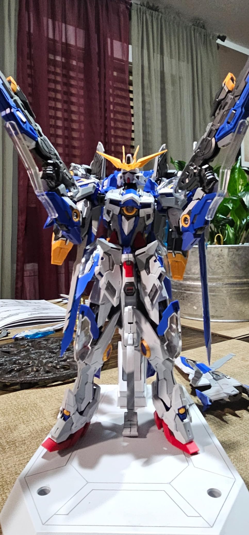 Funtasy Planet 1/100 Mecha Model Kit - ZZA Regus Model Kit - Articulated Action Figure Building Kit, High-Output Propulsion & Heavy Firepower Laser, Gift for Adults & Teens customer photo 1