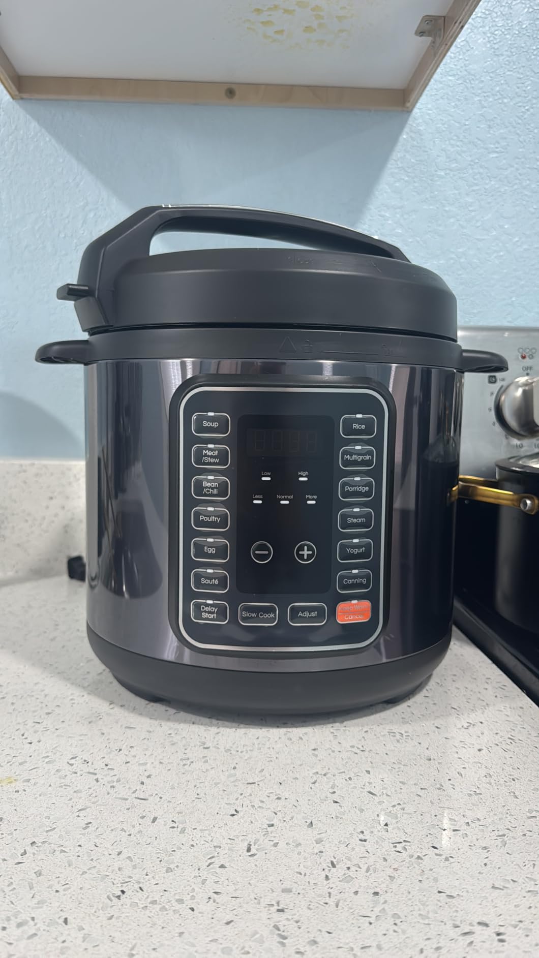 DUMOS 16-in-1 Electric Pressure Cooker, 6QT Programmable Multi Cooker with 12 One-Touch Presets, Soup Steam Yogurt and More, Ceramic Inner Pot Delay Start & Keep Warm, Includes Recipe Guide, Black customer photo 1