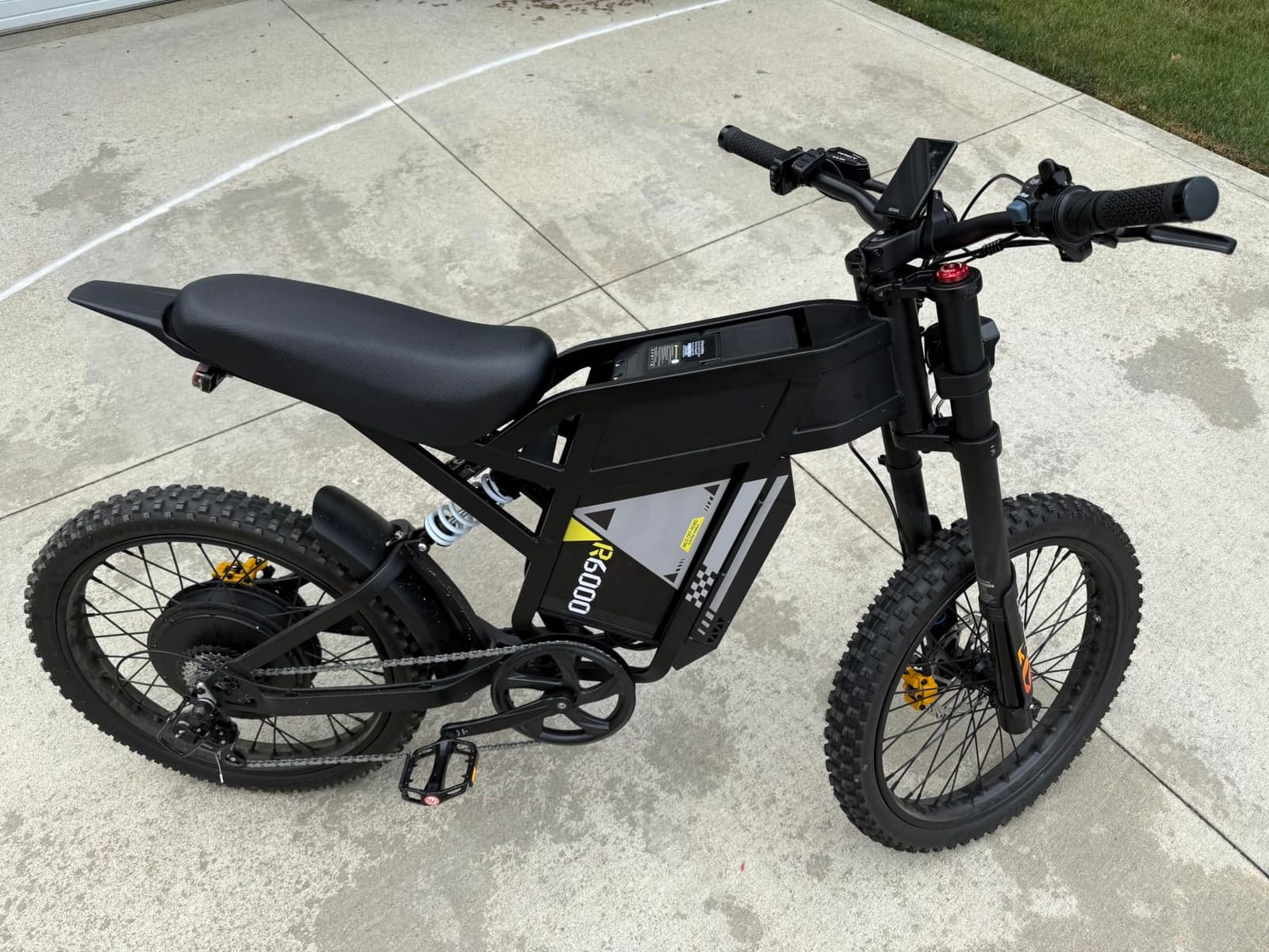 COSWHEEL R6000 Electric Dirt Bike, 7000W Peak Motor Electric Motorcycle customer photo 2