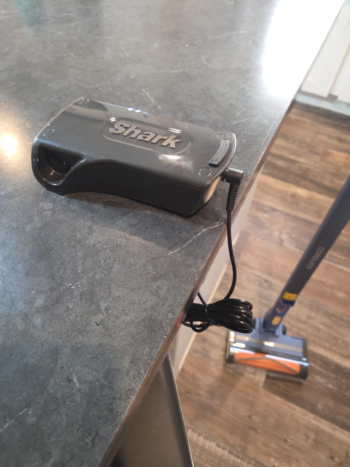 Shark Cordless Pet, Cordless Lightweight Stick Vacuum Cleaner, IY143H | Self Cleaning Brushroll, 40-Min Runtime, Removable Handheld, XL Dust Cup, Moonlight Blue (2026 Release) customer photo 2