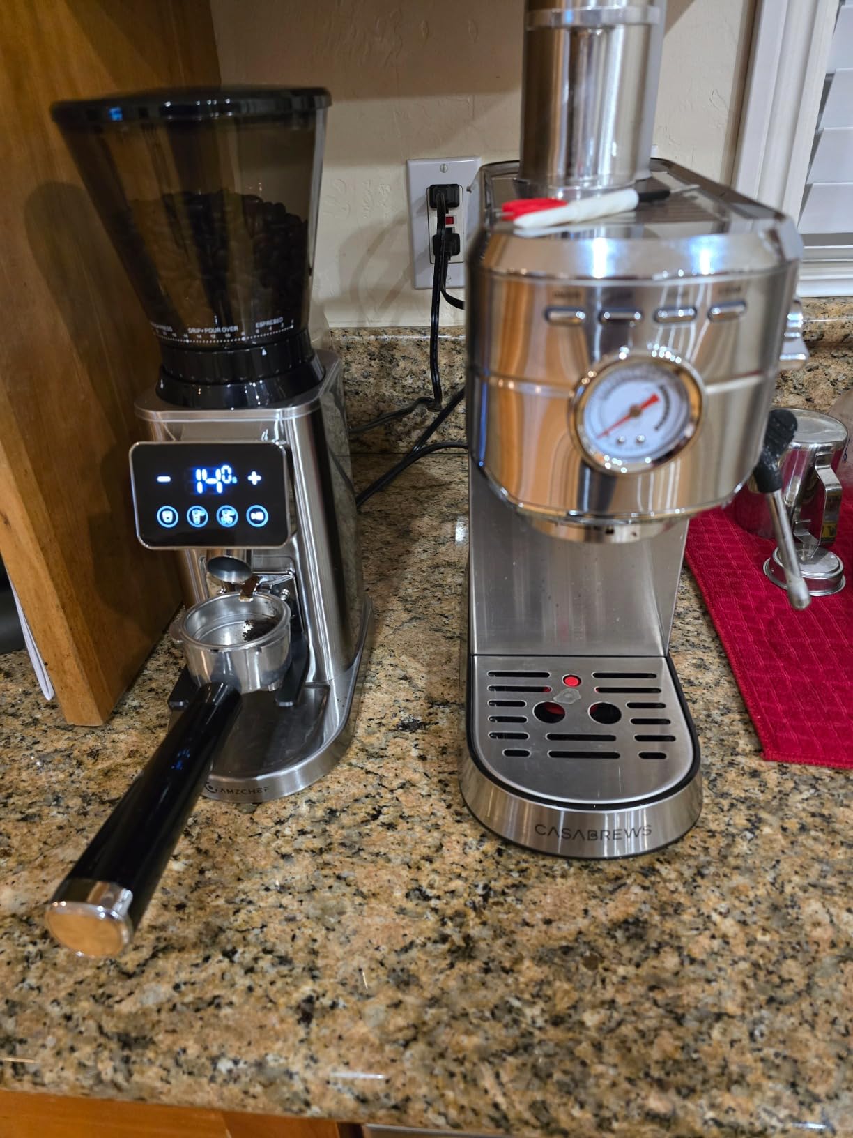 AMZCHEF 64mm Flat Burr Coffee Grinder, Commercial Grade Espresso Bean Grinder, 90 Settings, All-Metal Chamber, Anti-Static, LED Timer, DC Motor, Stainless Steel Body, Electric, Easy Clean customer photo 1