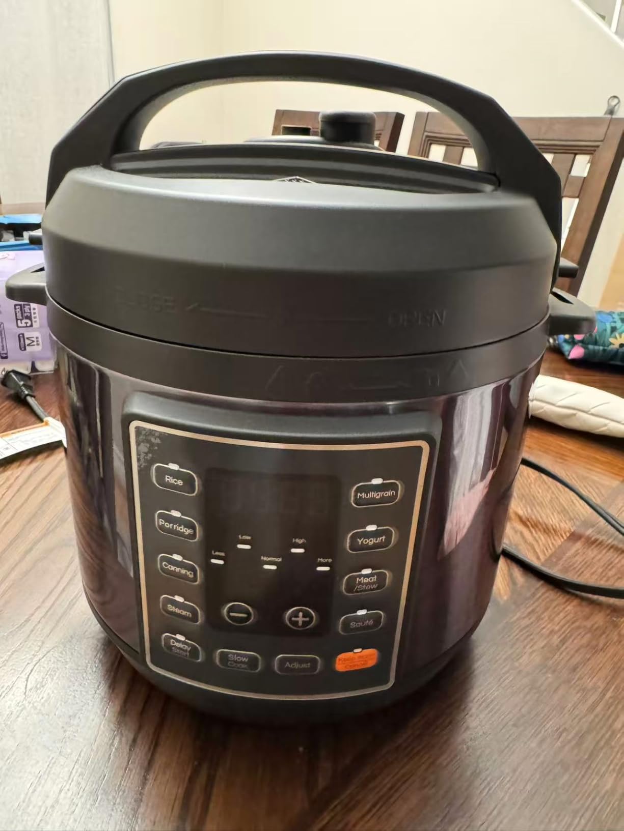 OLIXIS 10-In-1 Electric Pressure Cooker, 3 Quart Multi Cooker for Rice, Stew and Steam, Small Programmable Stainless Steel Pot with Slow Cook Function and Ceramic Inner Pot customer photo 2