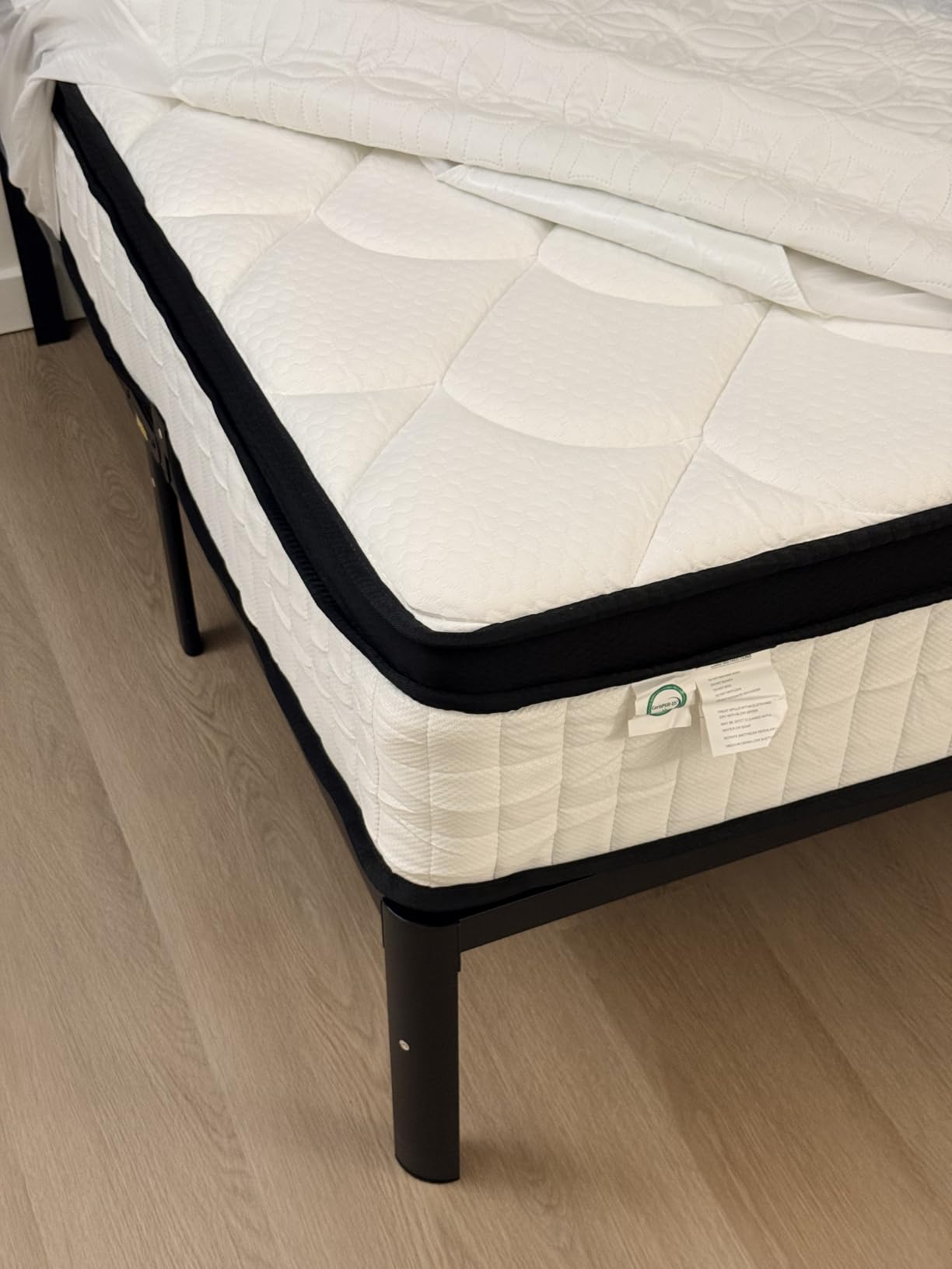 King Size Mattress, 12 Inch Hybrid Mattress King Size in a Box, Medium Firm customer photo 2