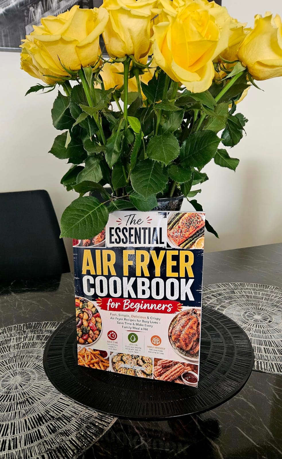 The Essential Air Fryer Cookbook for Beginners: Fast, Simple, Delicious & Crispy Air Fryer Recipes for Busy Lives - Save Time & Make Every Family Meal a Hit customer photo 2