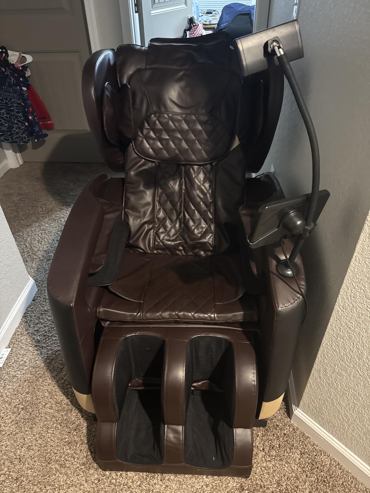 FURNIMAT Massage Chair Full Body Zero Gravity Recliner, 2026 Black Leather | 14 Shiatsu Rollers, 10 Airbags, 5 Auto Modes, Heated, Foot Massage, Bluetooth Speaker, Touchscreen for Back & Neck Pain, Spa customer photo 1