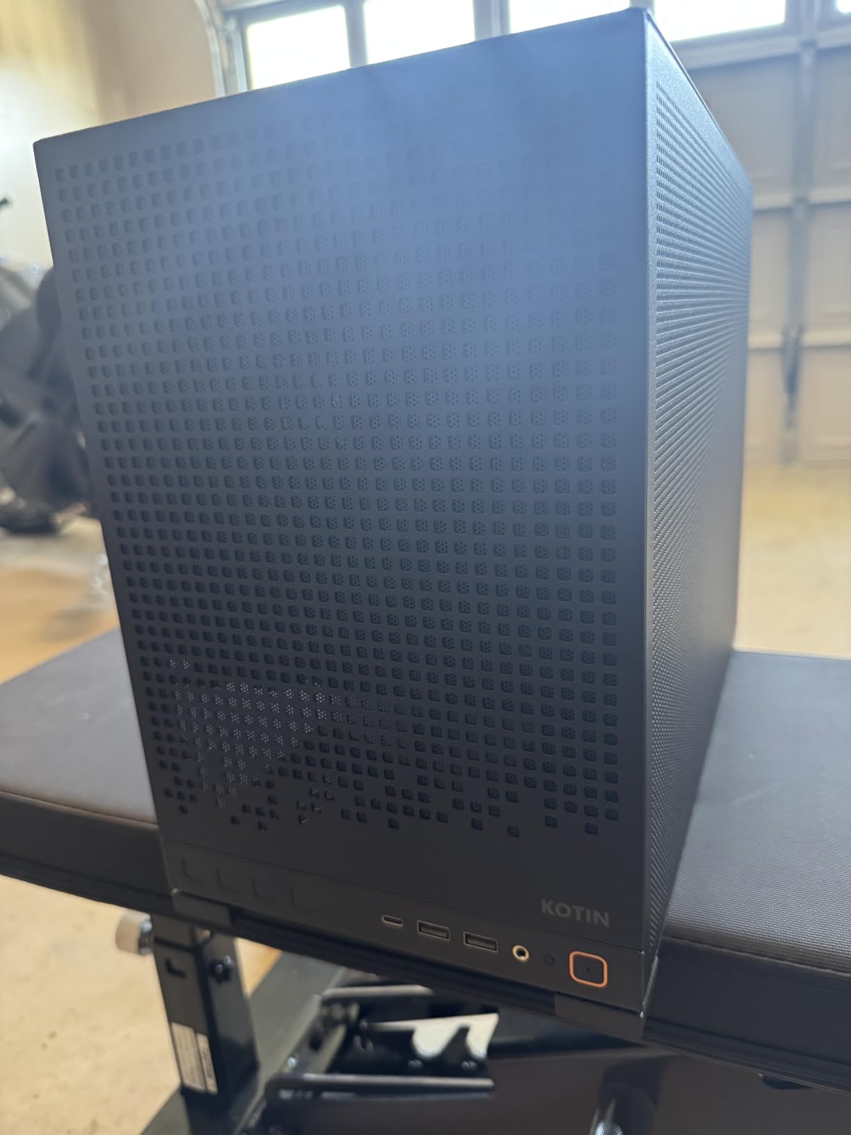 KOTIN Gaming PC Desktop Ryzen 7 8700F, RTX 5060 Ti 8G, 32GB DDR5, 1TB SSD customer photo 2