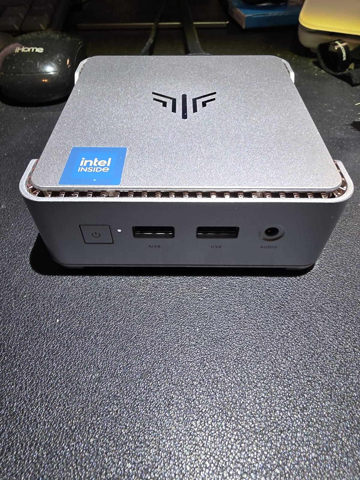 KAMRUI E3B AMD Ryzen 7 7730U Mini Gaming PC, 16GB RAM 1TB SSD Mini PC customer photo 1