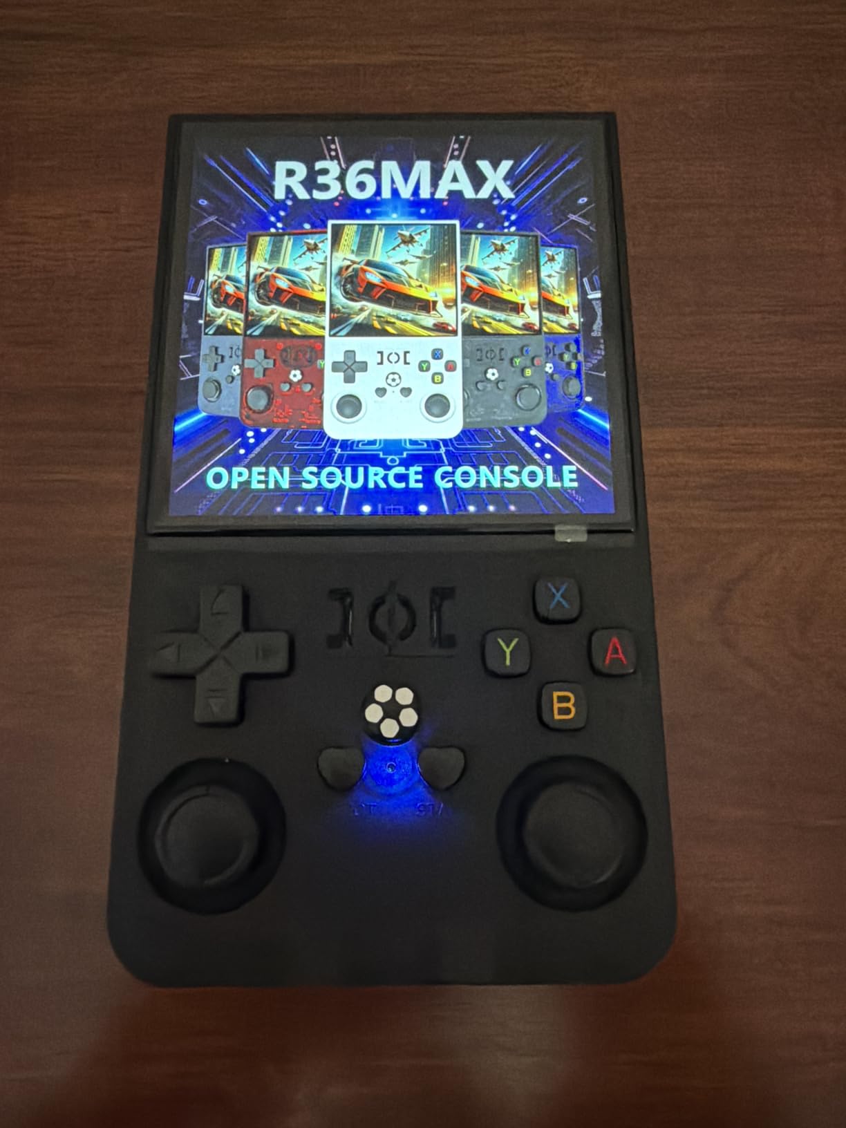 RG52MINI Retro Handheld Game Console, 5.5 Inch IPS Screen, Portable Dual System, 64GB Support 30+ Emulator&22000+ Classic Games, WiFi Networked Fighting, HDMI TV Output, 5000mAh Battery(Black 64GB) customer photo 2