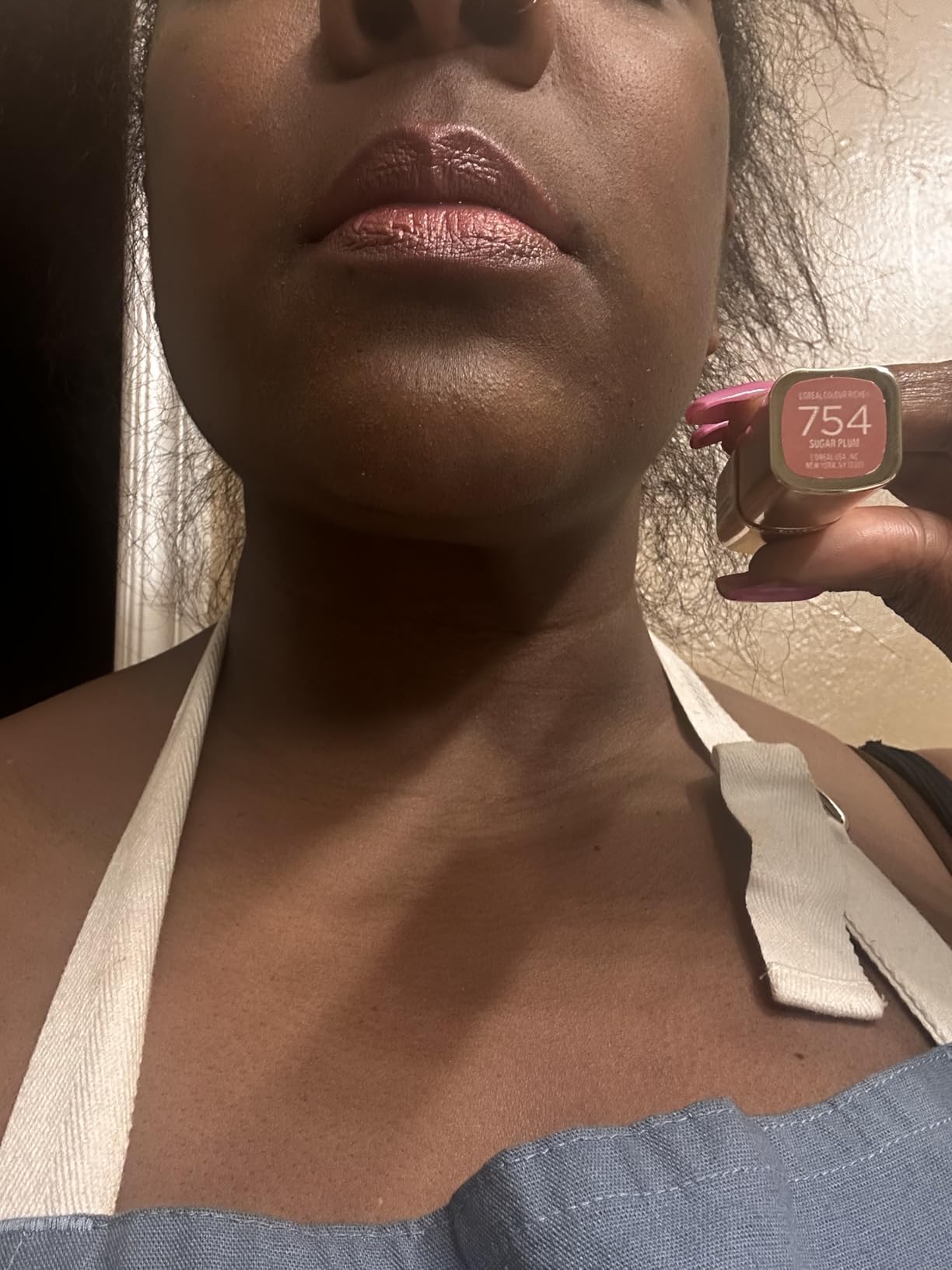 L'Oréal Paris Colour Riche Lipstick, Fairest Nude, 0.13 oz. customer photo 2