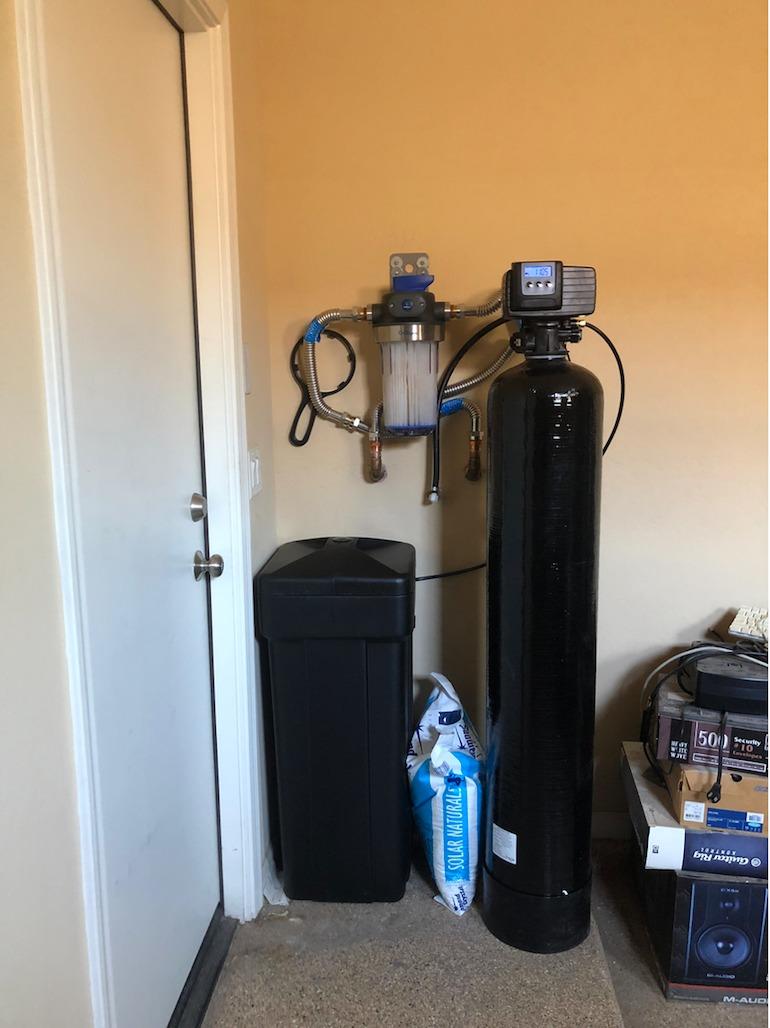 Fleck 5600 SXT Iron Blaster 48,000 Grain Water Softener customer photo 1