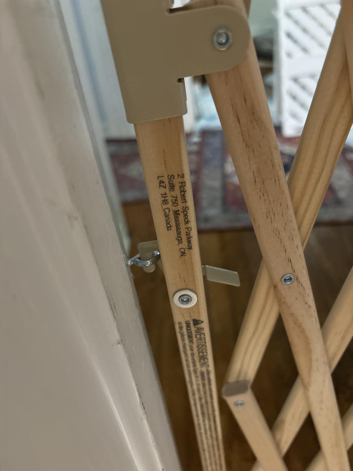 Evenflo Expansion Walk-Thru Room Divider Baby Gate (Natural Wood) customer photo 2