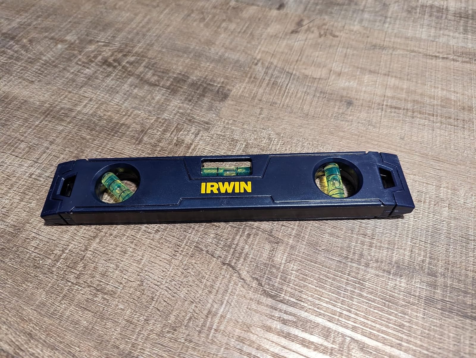 Irwin Tools 1794159 9-Inch 50 Magnetic Torpedo Level, Blue customer photo 2