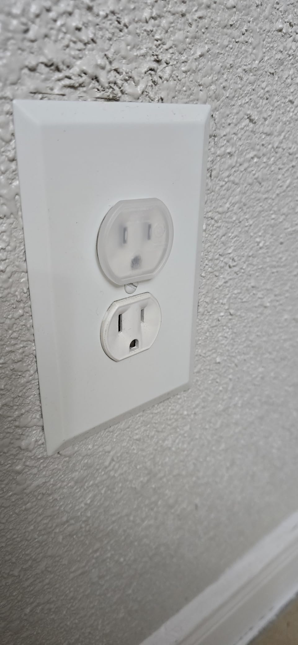 Power Gear Electrical Outlet Baby Proof Covers, 30 Pack, Clear customer photo 1