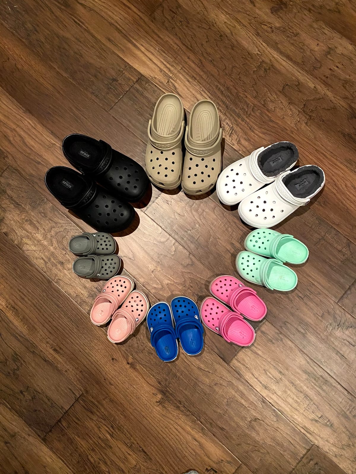 Crocs Unisex-Adult Classic Lined Clog customer photo 1