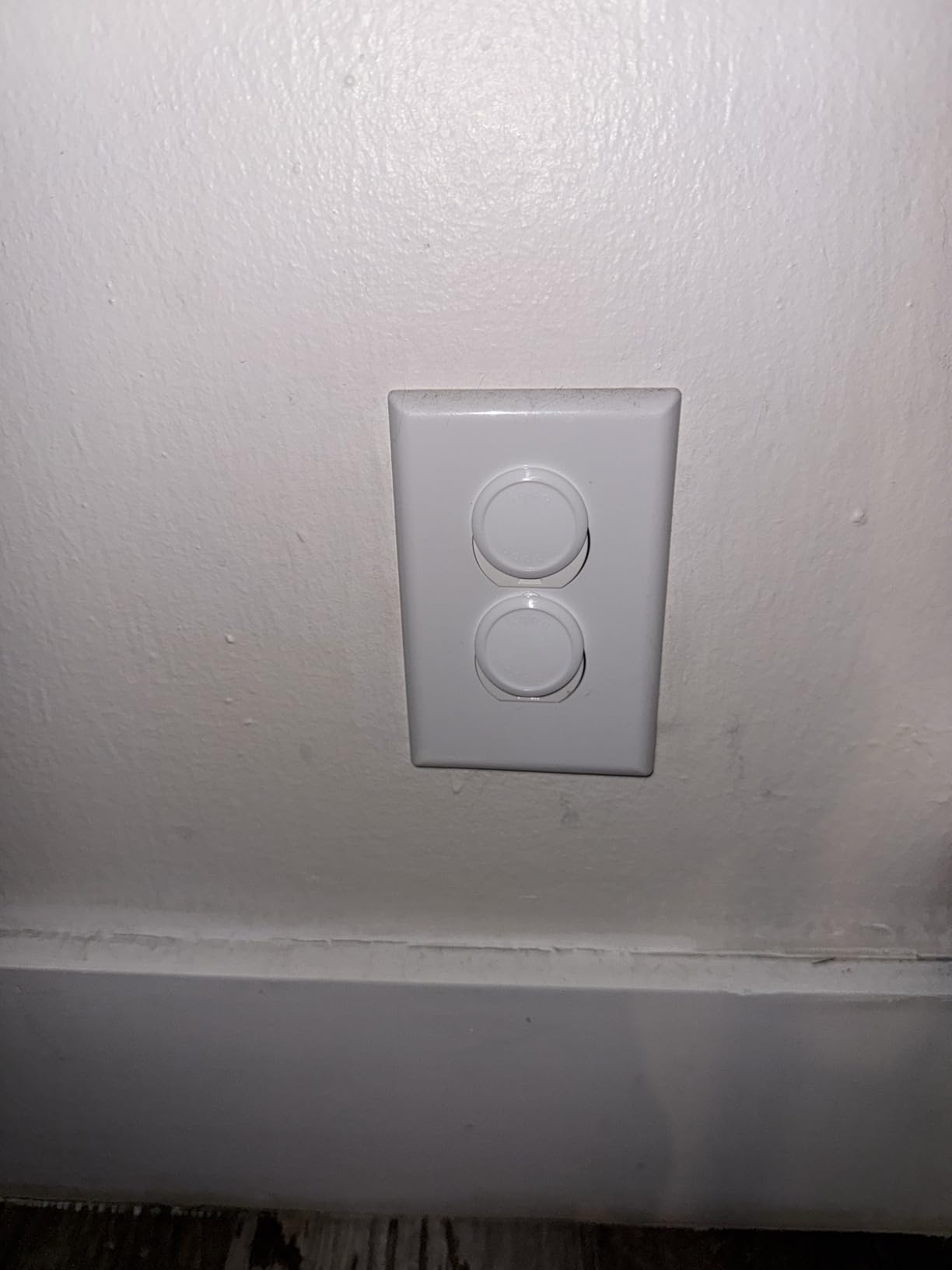Outlet Covers Baby Proofing (50 Pack) Safe & Secure Electric Plug Protectors | Sturdy Childproof Socket Covers for Home & Office | Easy Installation | Protect Toddlers & Babies | White customer photo 2