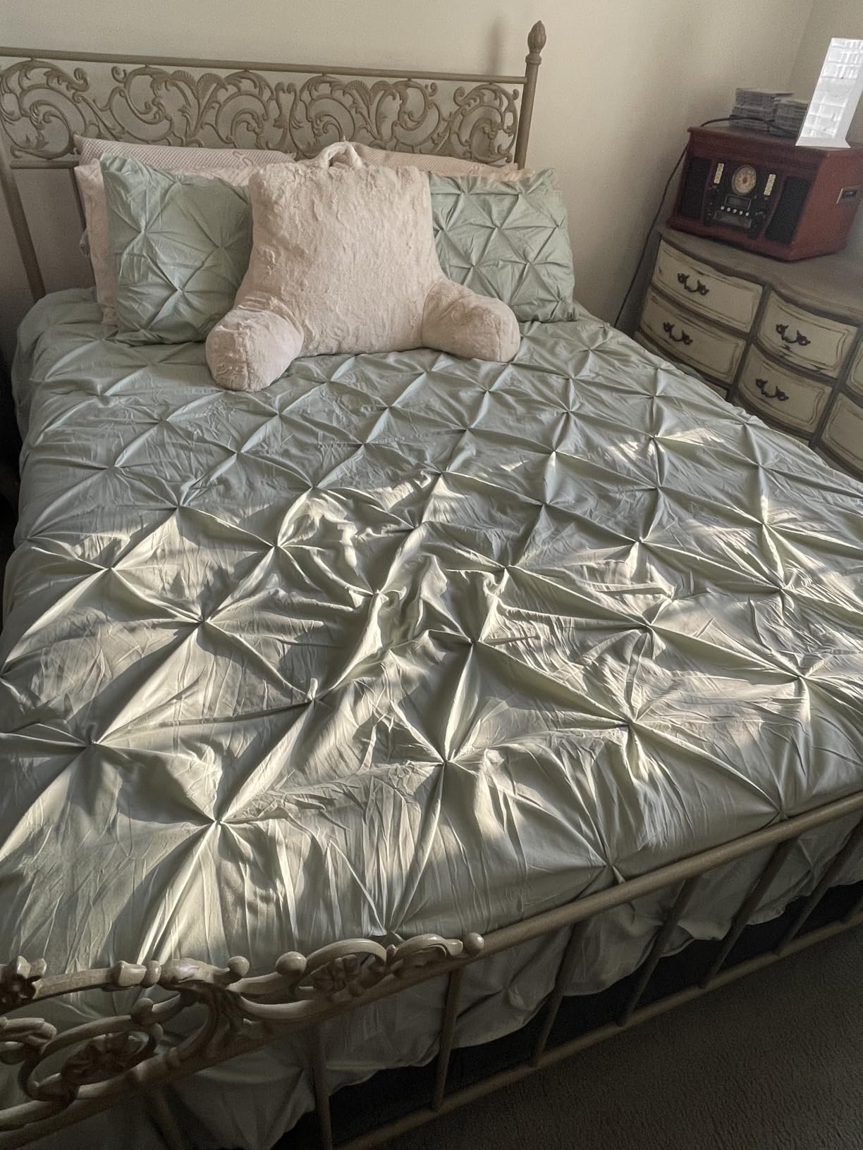 Bedsure 7-Piece Comforter Set customer photo 2