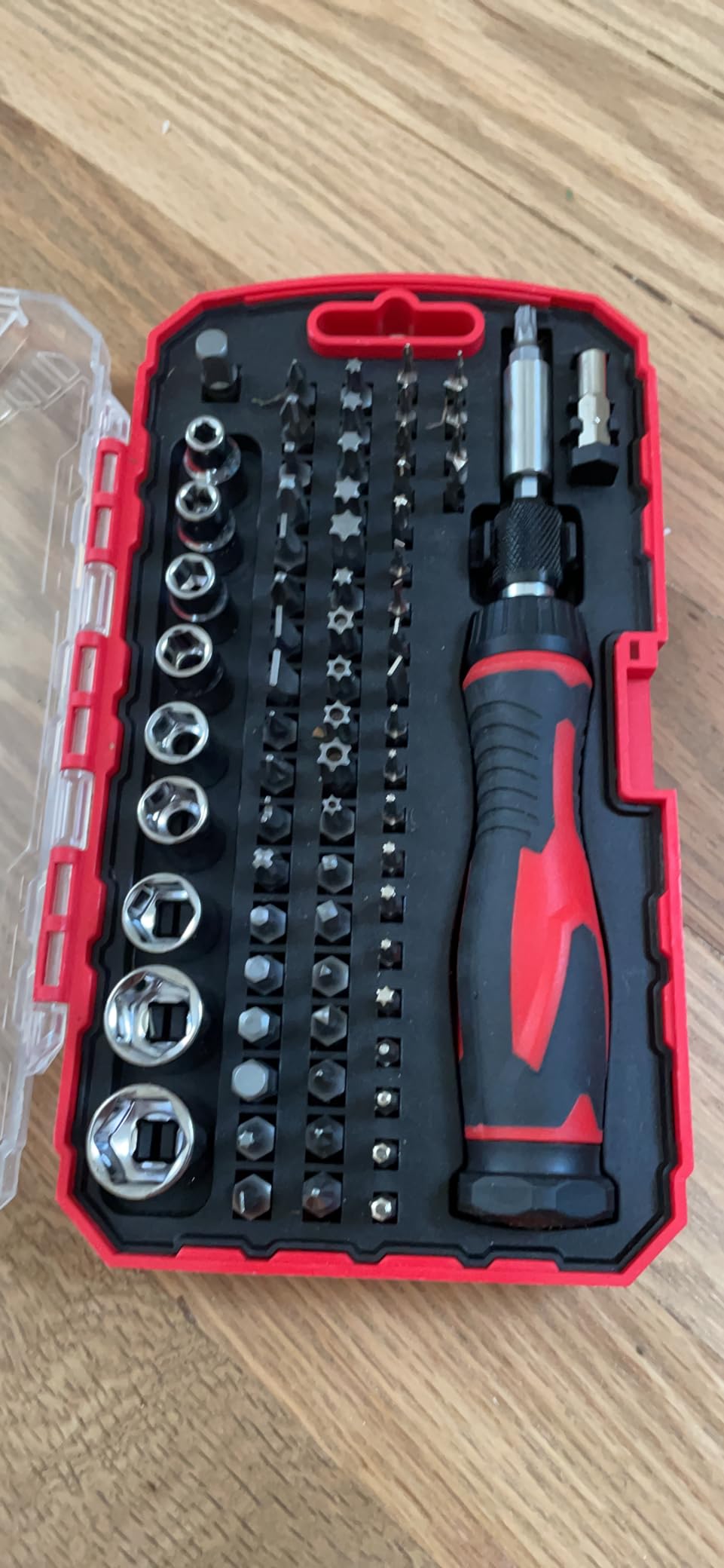 Amazon Basics Magnetic Ratcheting Wrench and Electronics Precision Screwdriver Tool Set, 73-Piece, with Carry Case for Household Repair, Small Jobs, Eyeglasses, Black/Red/Silver customer photo 1