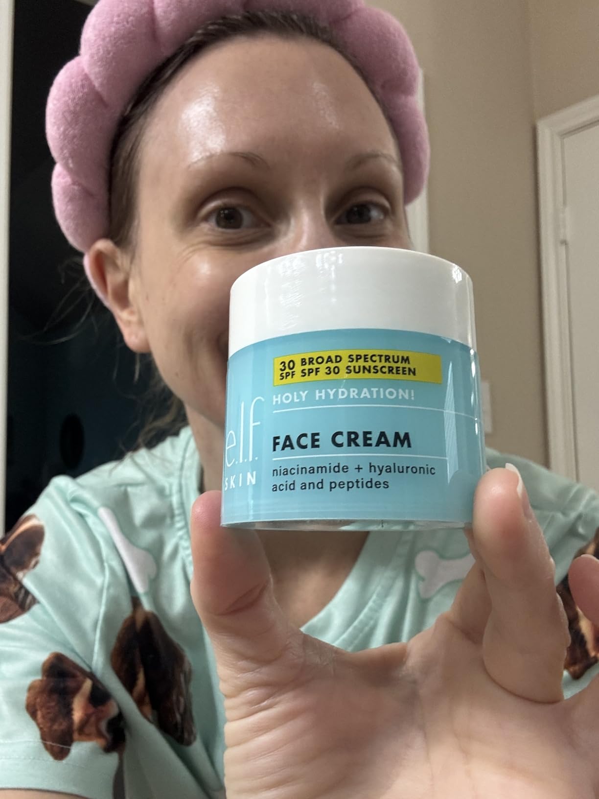 e.l.f. SKIN Holy Hydration! Face Cream with Hyaluronic Acid, Niacinamide & Peptides, Nourishing & Plumping Moisturizer, Vegan & Cruelty-Free customer photo 1