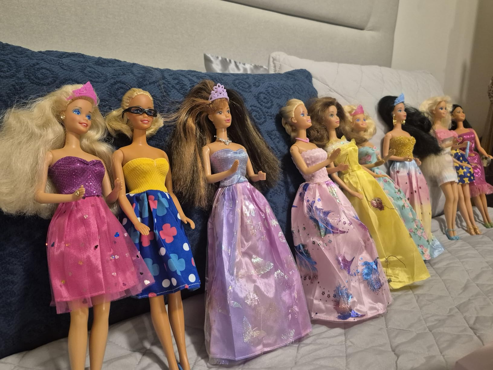 138 Pcs Doll Clothes and Accessories, 5 Wedding Gowns 9 Fashion Dresses 3 Tops 3 Pants 3 Bikini Swimsuits 20 Shoes for 11.5 inch Doll Christmas Stocking Stuffers Girls Gift Age 5-7 8-10 customer photo 1