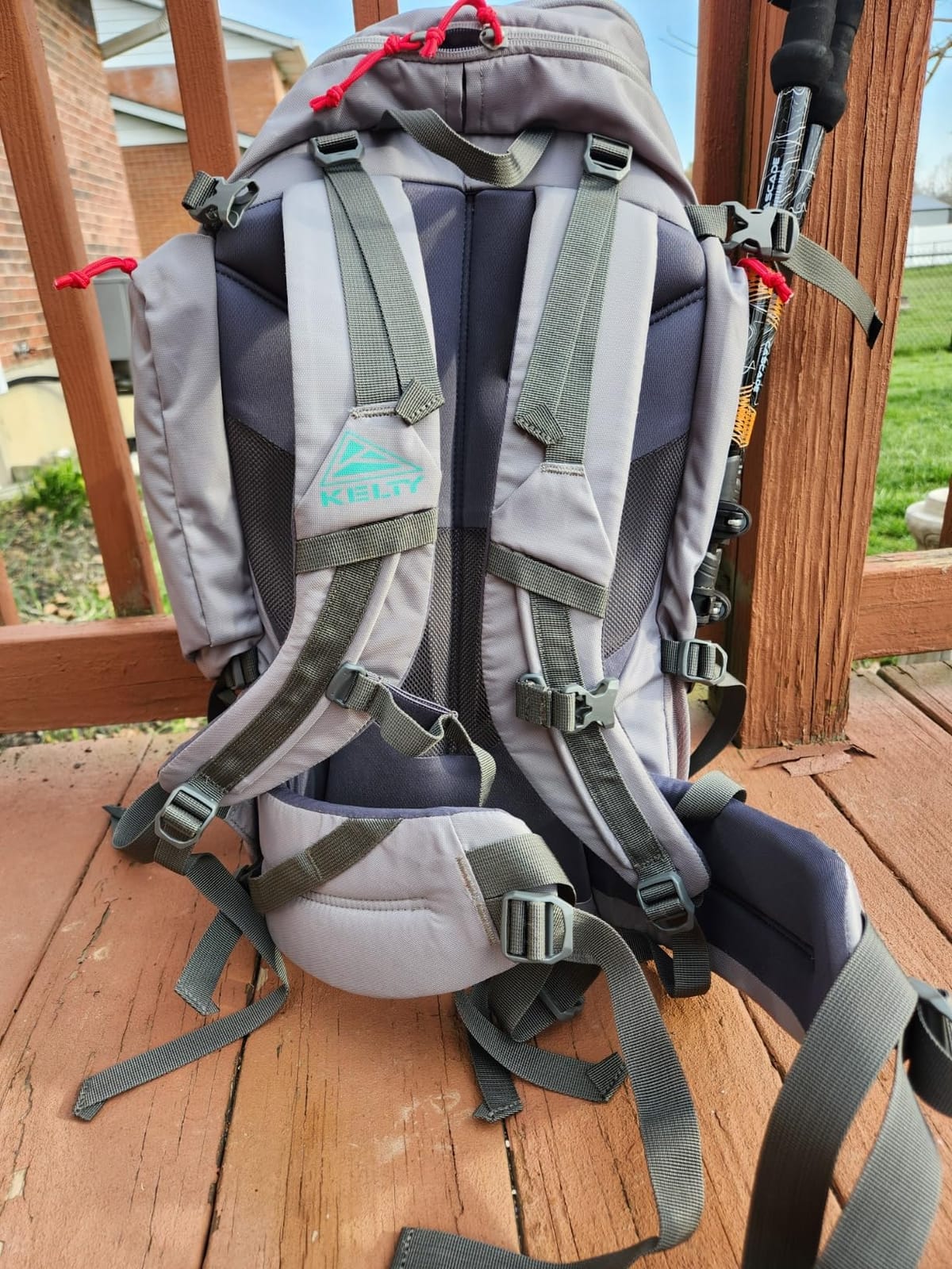 Kelty Redwing 36 Women’s – 36 Liter Internal Frame Backpack for Hiking, Backpacking, Travel, Carry-on Compatible, Hip Belt, Women Specific Fit, 2023 (Blackout) customer photo 2