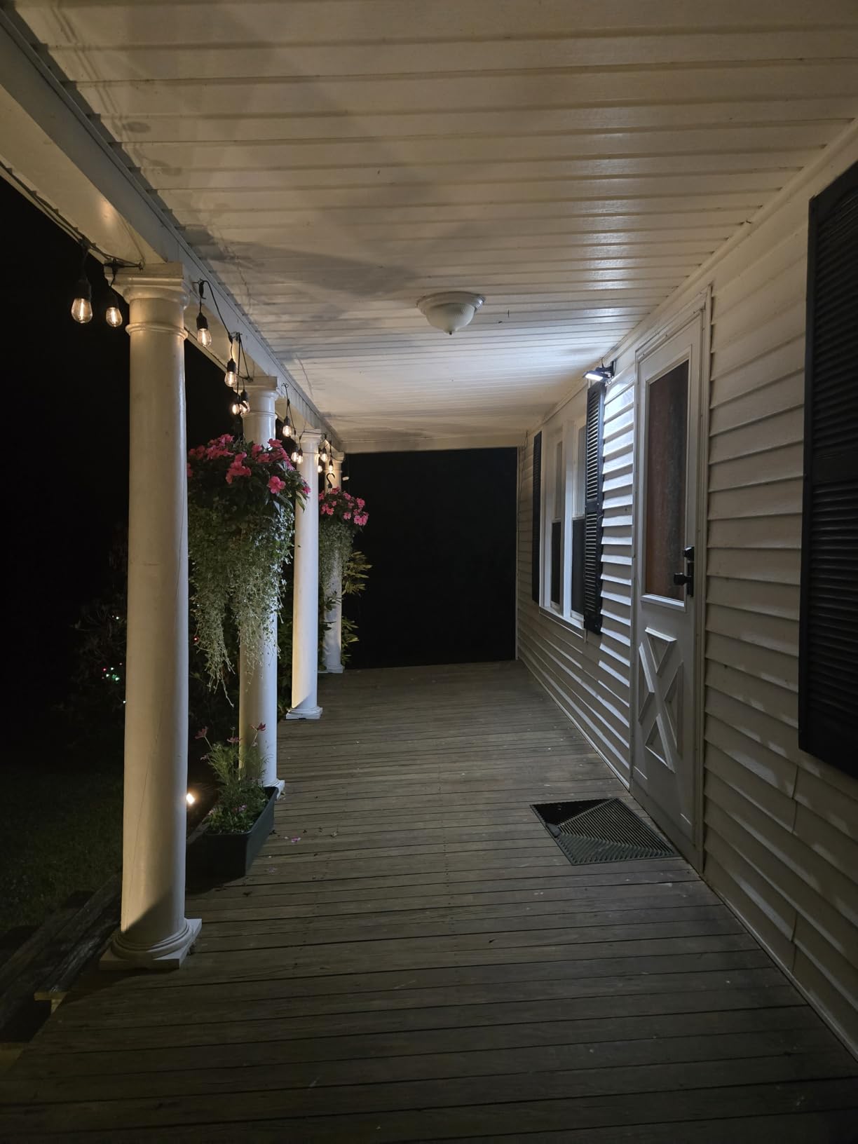 Solar Flood Lights Outdoor 3000K for Wall, House, Porch, Shed customer photo 2