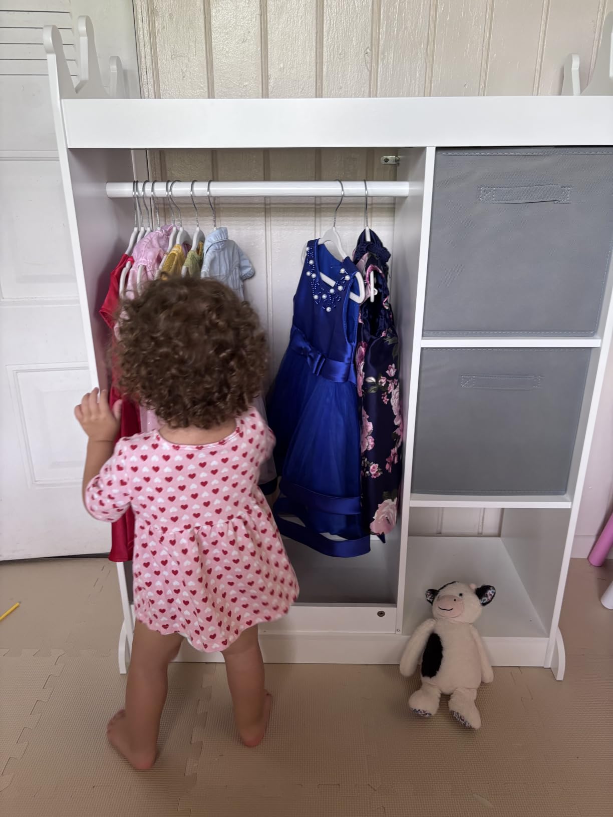 UTEX Kids Armoire Wardrobe Closet with Mirror and Storage Bin, Pink, 33.4 in W x 15.75 in D x 44.5 in H customer photo 1