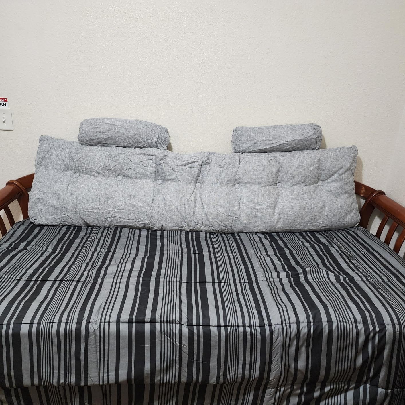 Amazon Basics 7-Piece Set customer photo 1