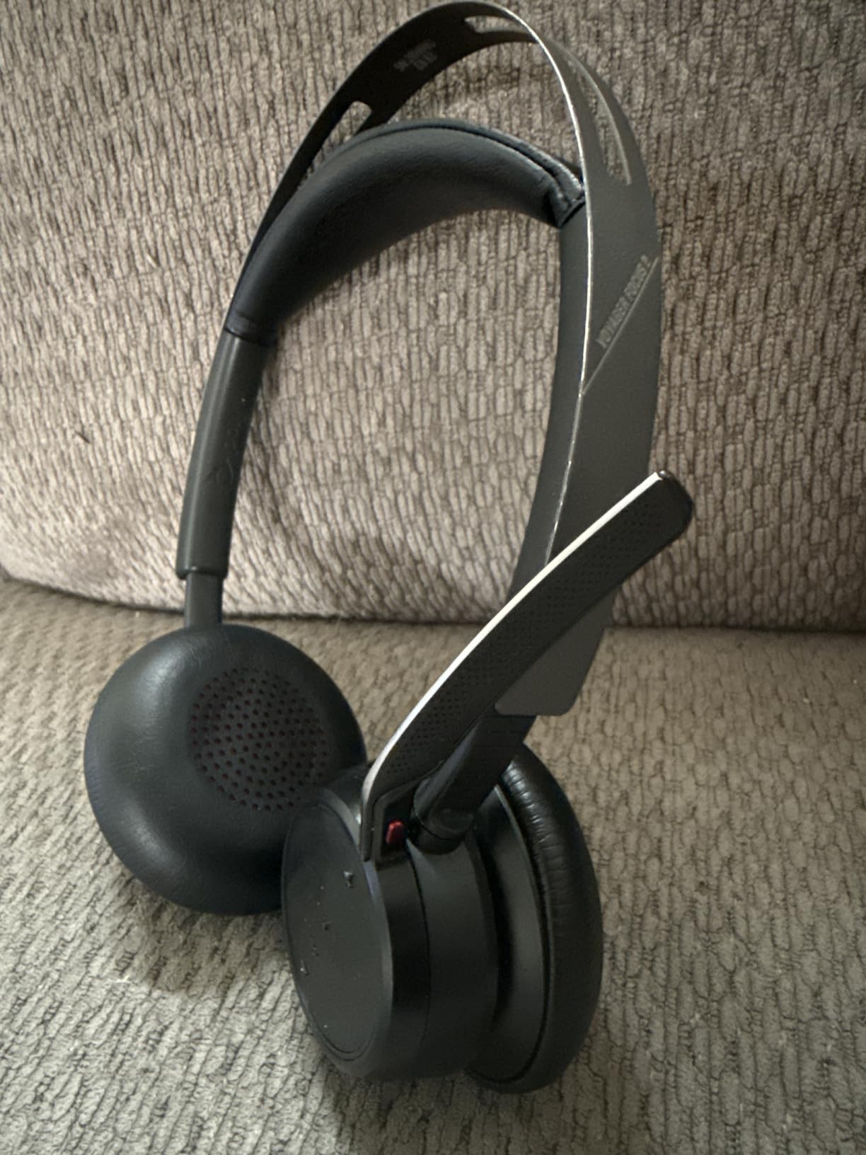 Poly - Voyager Focus 2 UC USB-C Headset (Plantronics) - Bluetooth Dual-Ear (Stereo) Headset with Boom Mic - USB-C PC/Mac Compatible - Active Noise Canceling - Works with Teams (Certified), Zoom & more customer photo 1