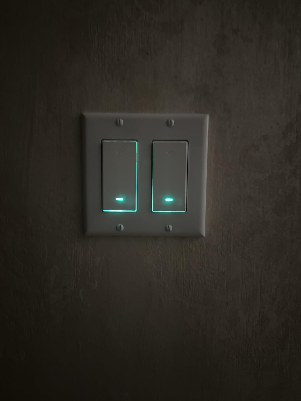 GHome Smart Switch, 3 Way Wi-Fi Light Switch Compatible with Alexa and Google Home, 2.4GHz Schedule Timer, Neutral Wire Required, 3-Way Installation, FCC Listed (4-Pack), White customer photo 1