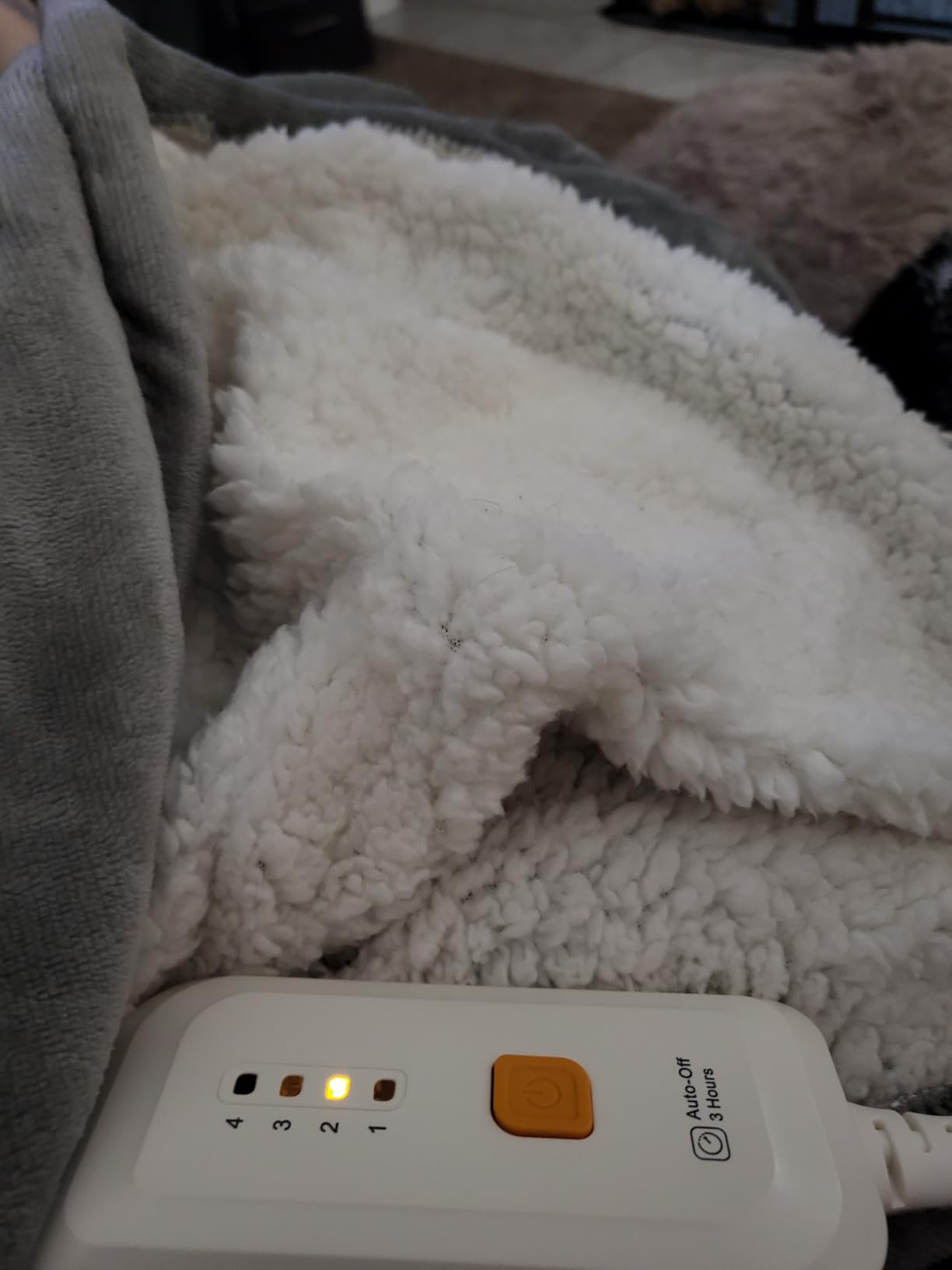 GOTCOZY TW1-E-F Throw customer photo 1